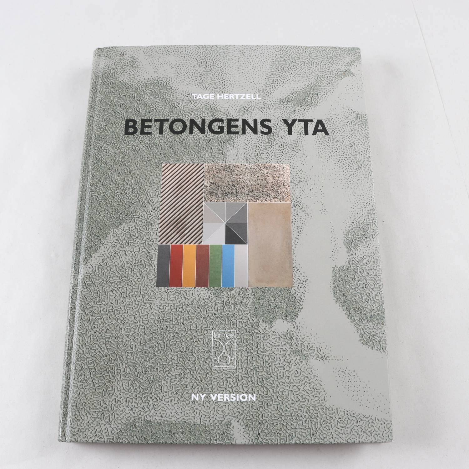 Tage Hertzell, Betongens yta