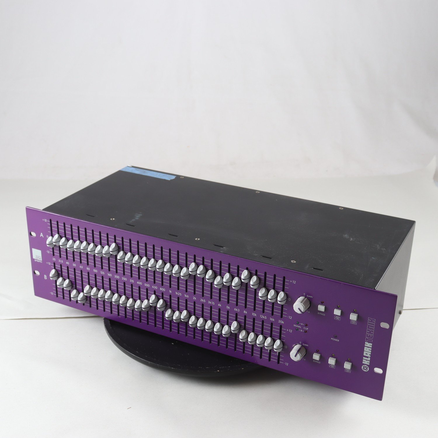 Klark, Teknik SQ1G. Samfraktas ej.