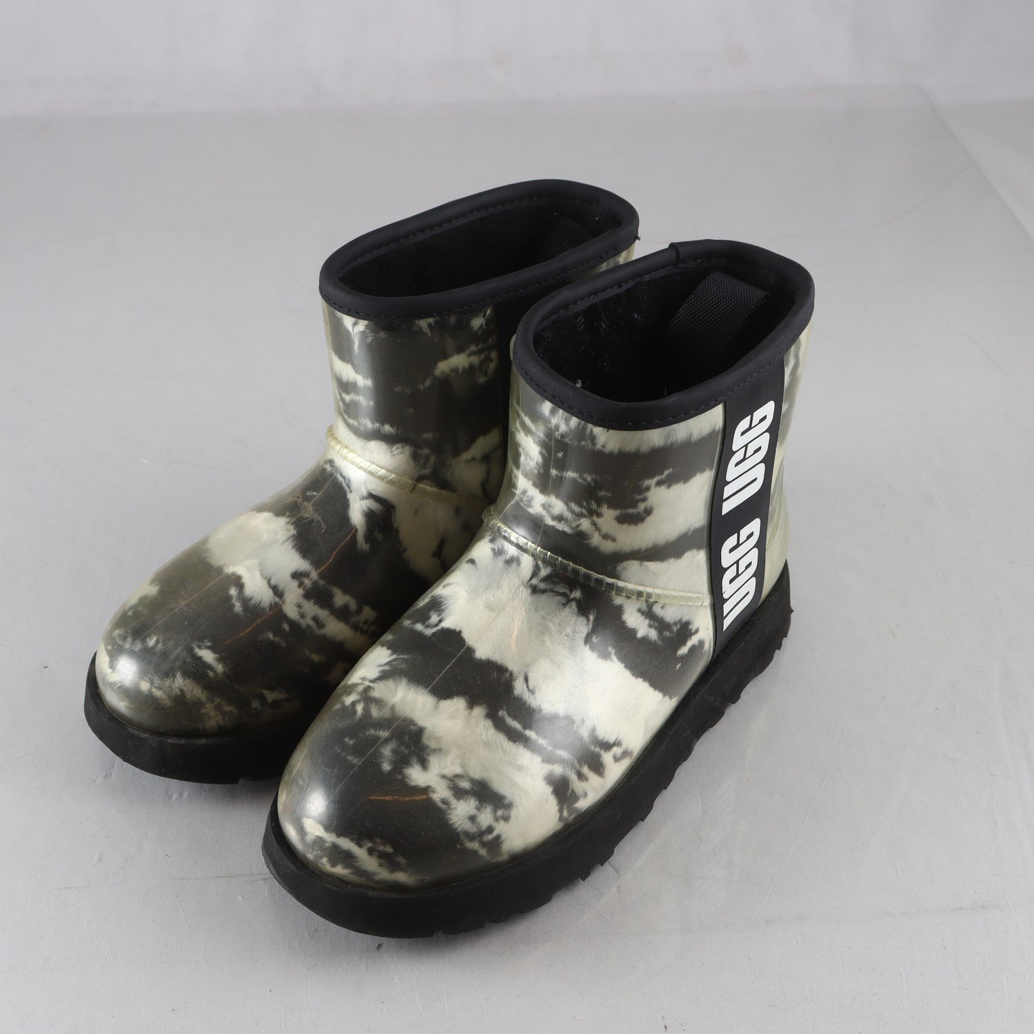 Stövlar, UGG, stl. 36