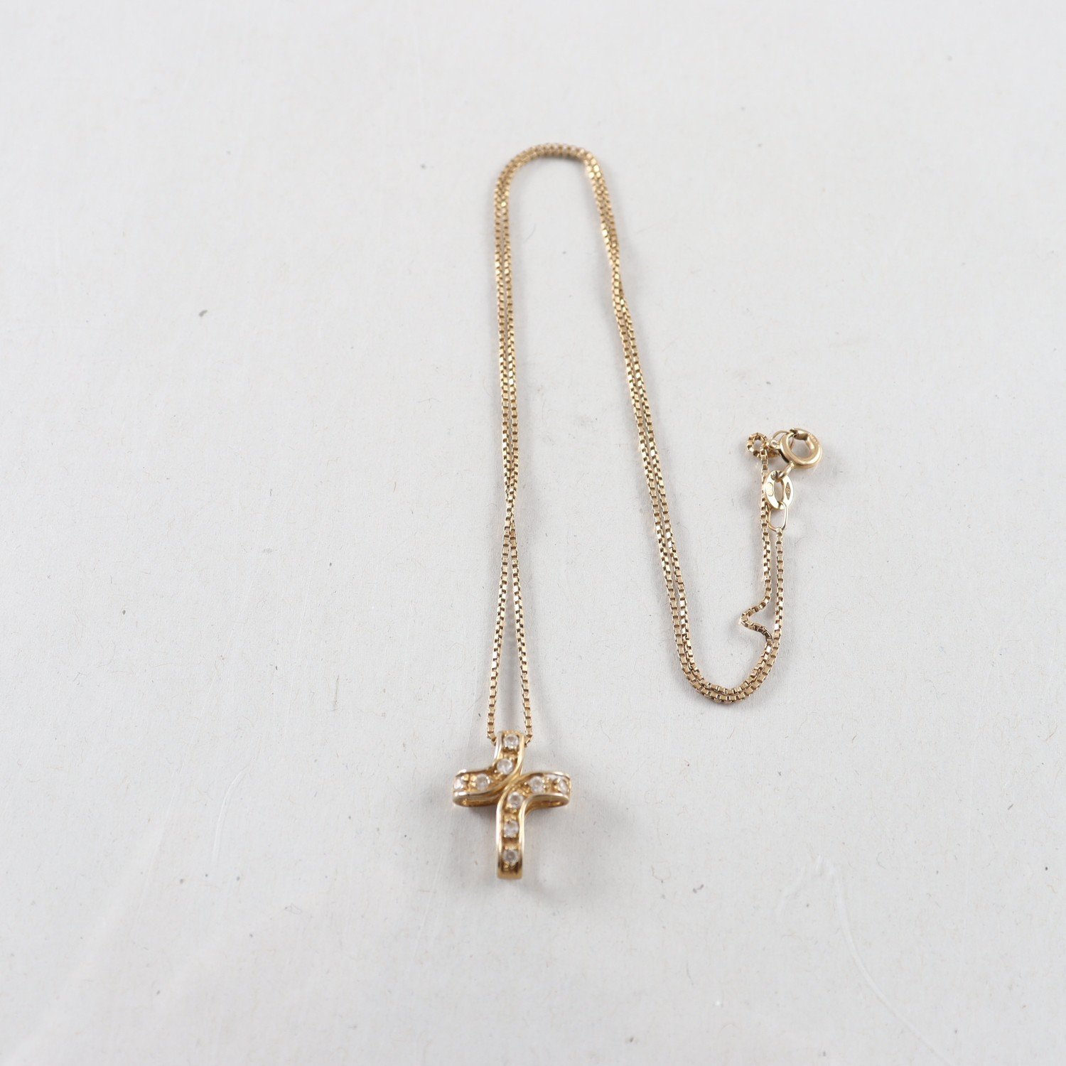 Halsband & Hänge, Guld 18k, Stenar, Brv: 3,9 g