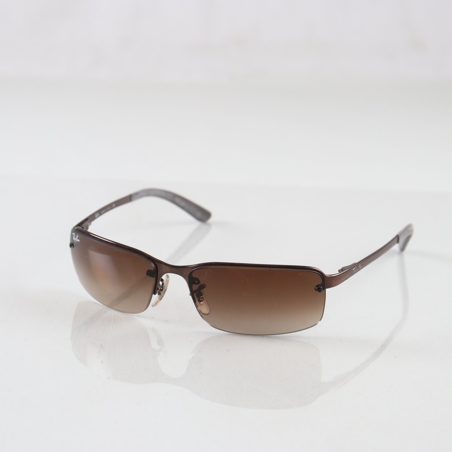 Solglasögon, Ray-Ban