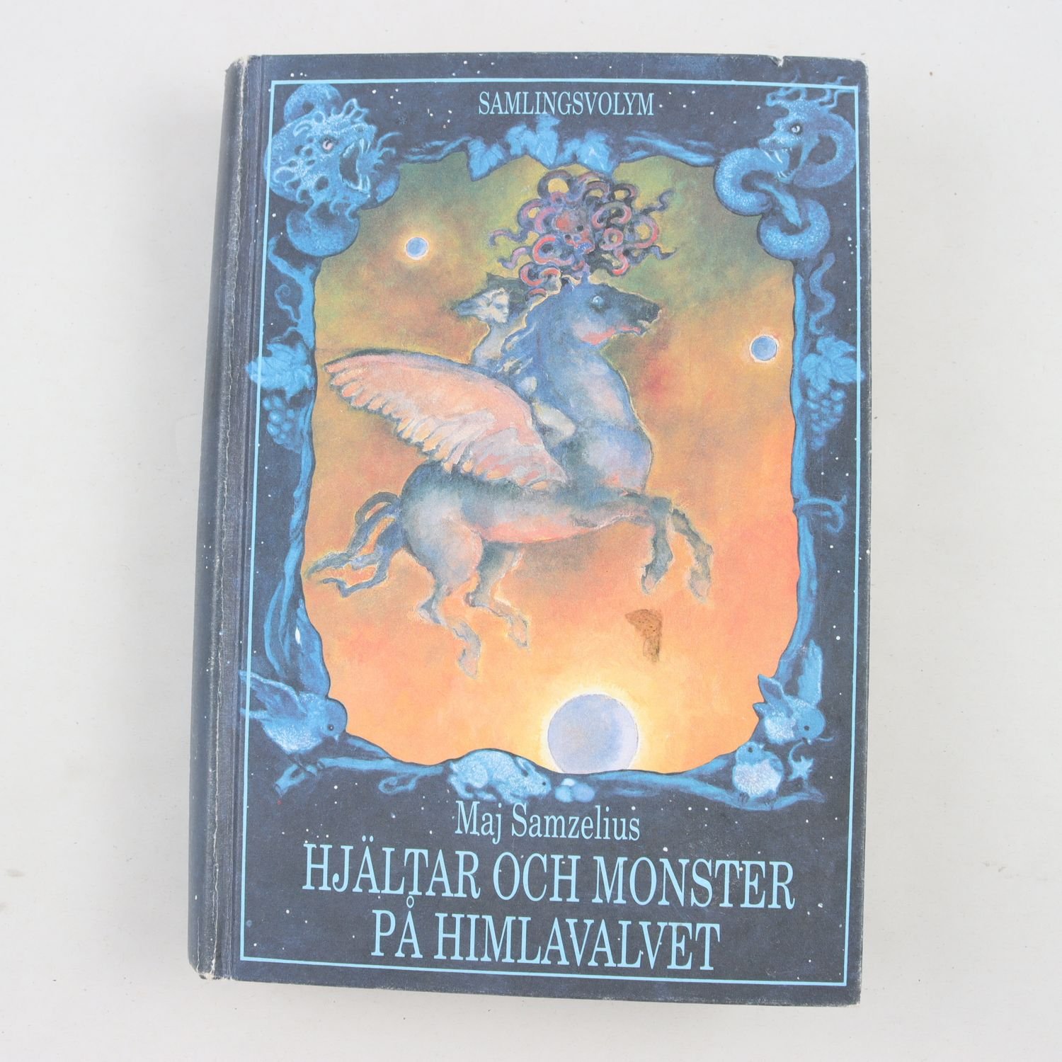 Maj Samzelius, Hjältar och monster på himlavalvet, Samlingsvolym