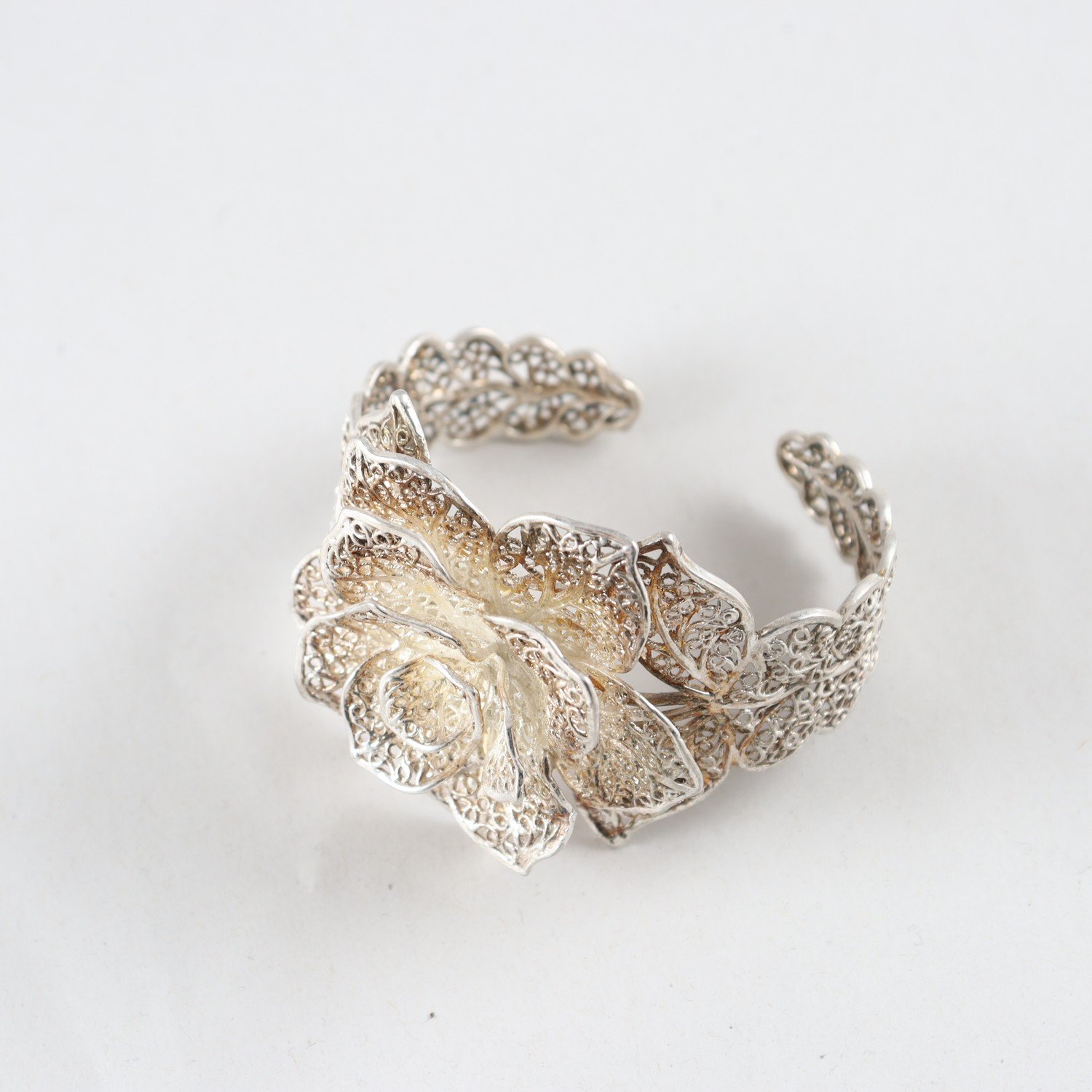 Armring, Blomma, silver 925. v: 48,0 g
