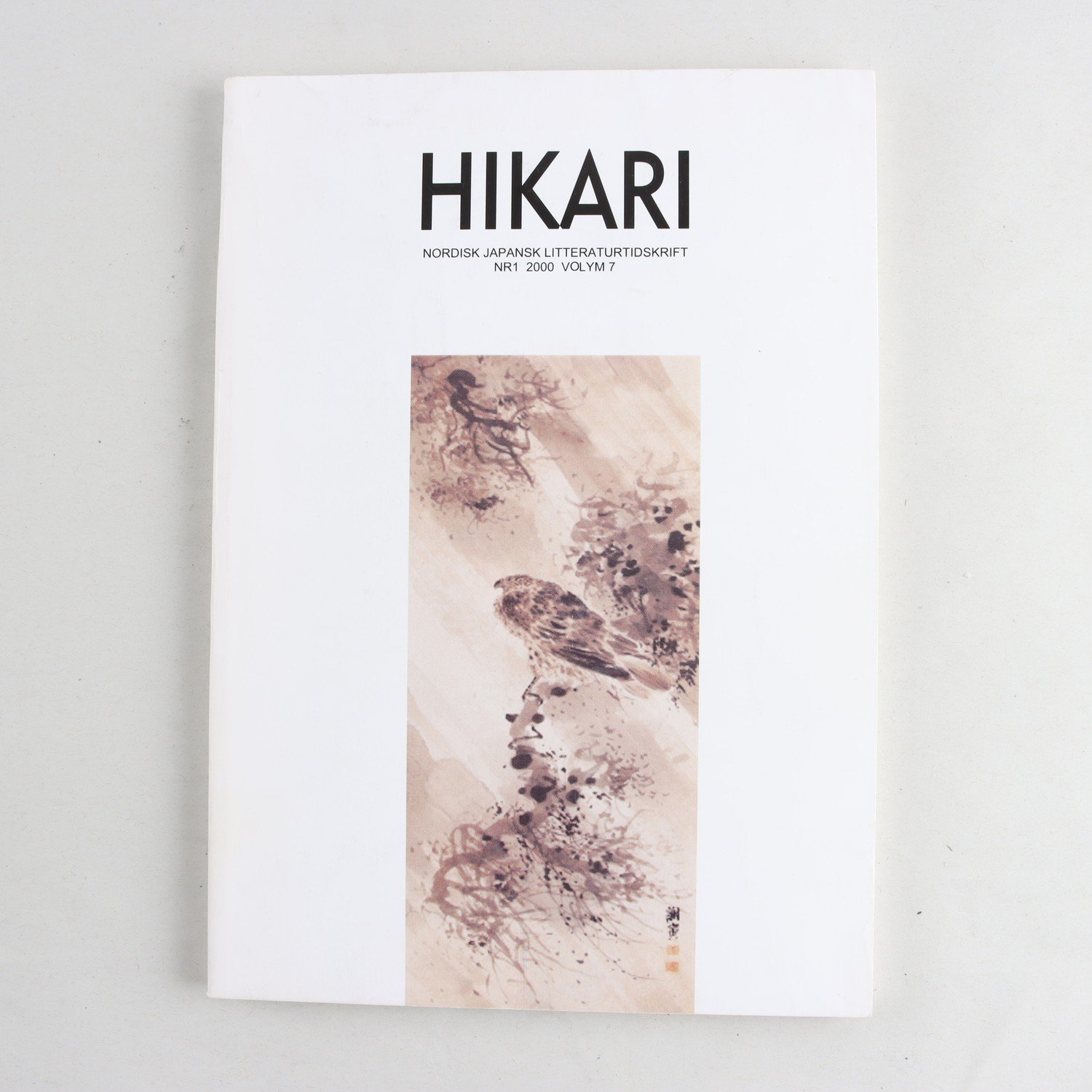 Hikari: Svensk-japansk litteraturtidskrift, 8 nummer
