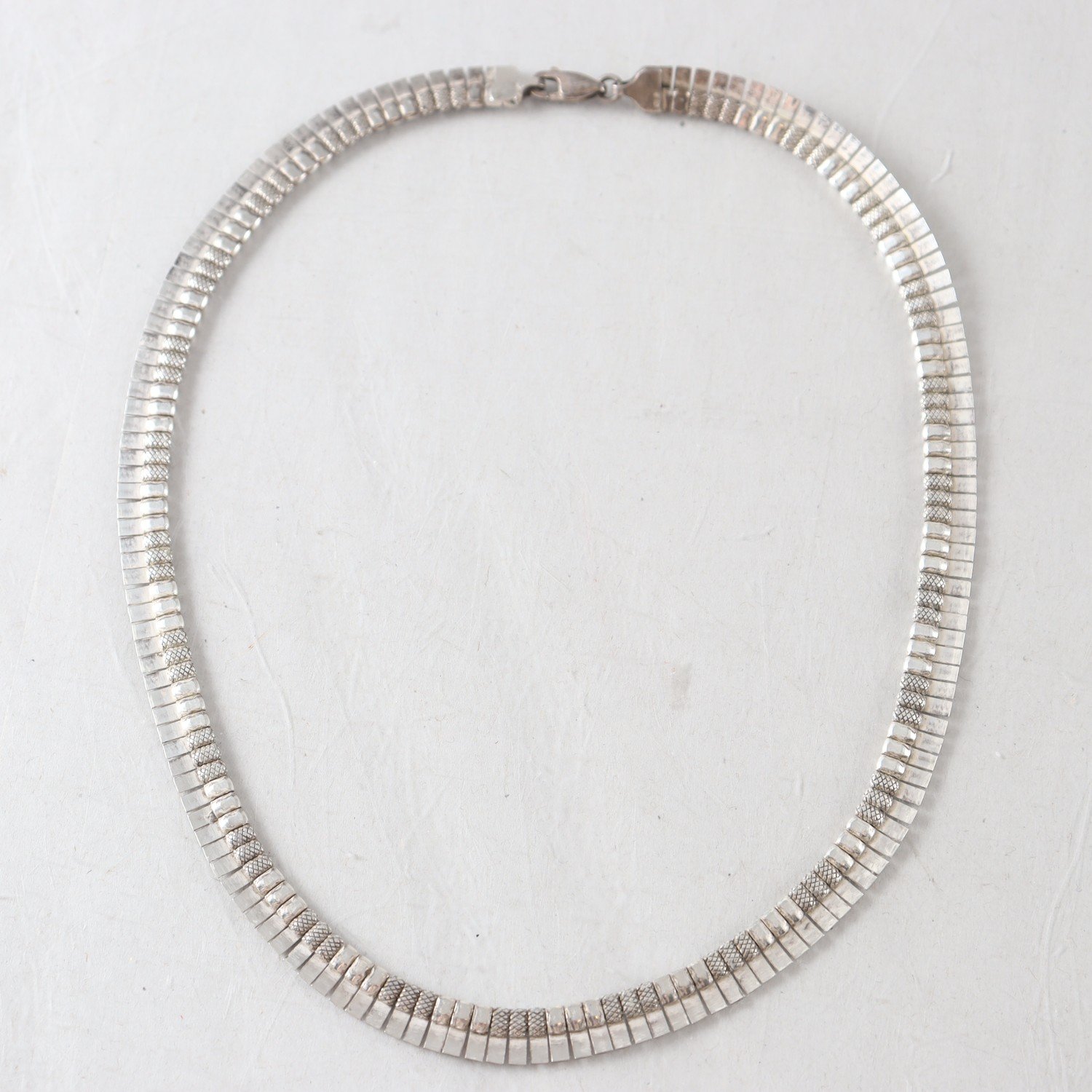 Halsband, Silver, Vikt: 23,9g