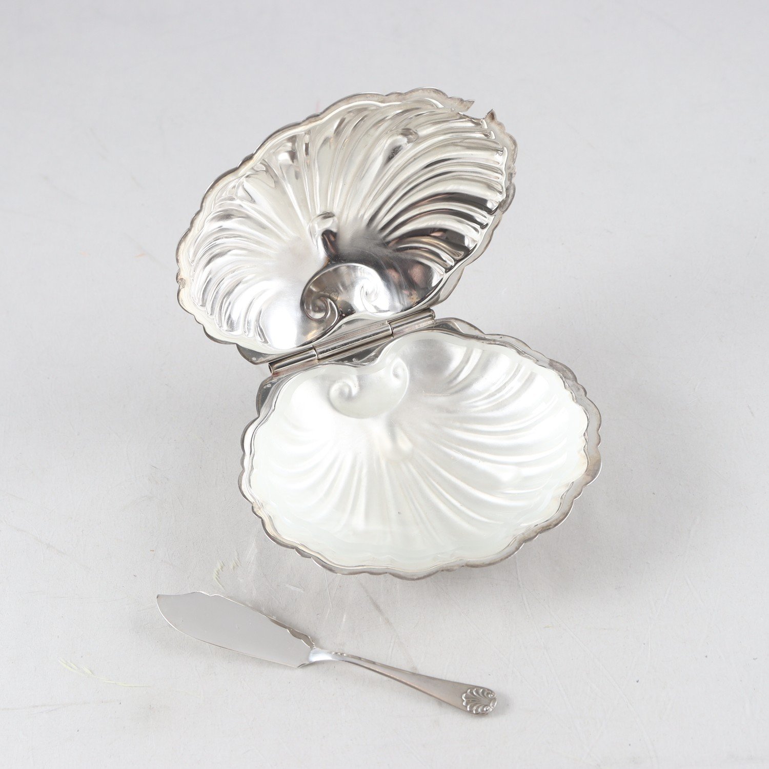 Smörsnäcka, nysilver, England
