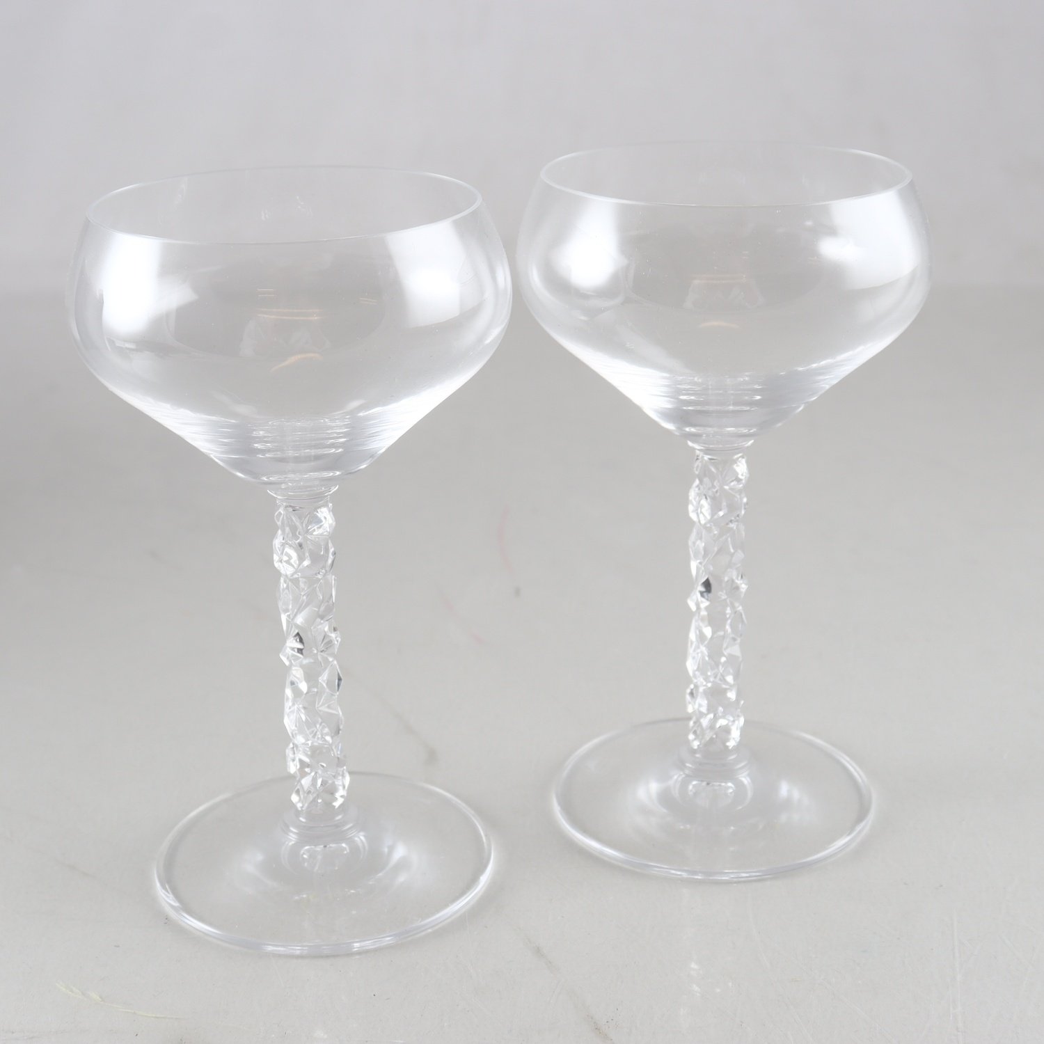 Vinglas, Glas 25 cl, Orrefors, ”Carat”, Lena Bergstöm, 2 st.