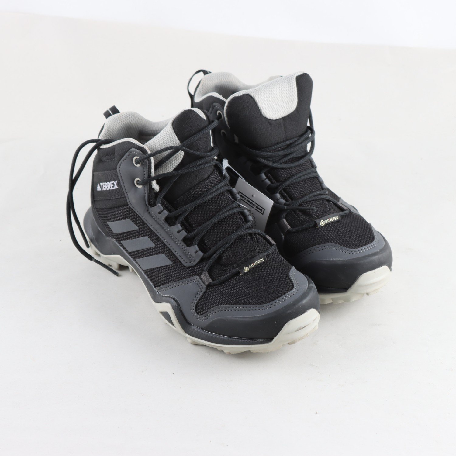 Vandrinskängor, Adidas Terrex, gore tex, stl. 38