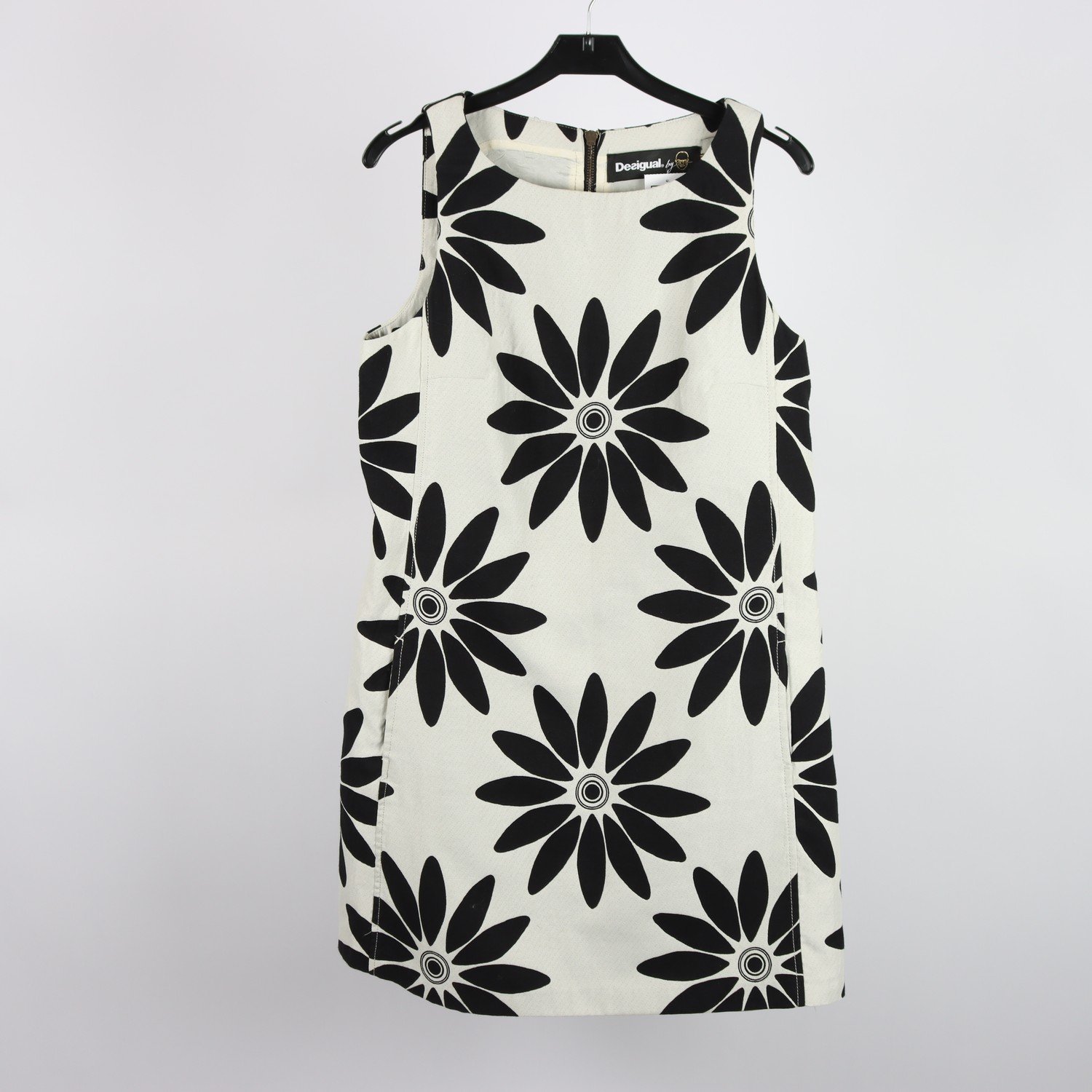 Klänning, Desigual, mönstrad, stl. 42