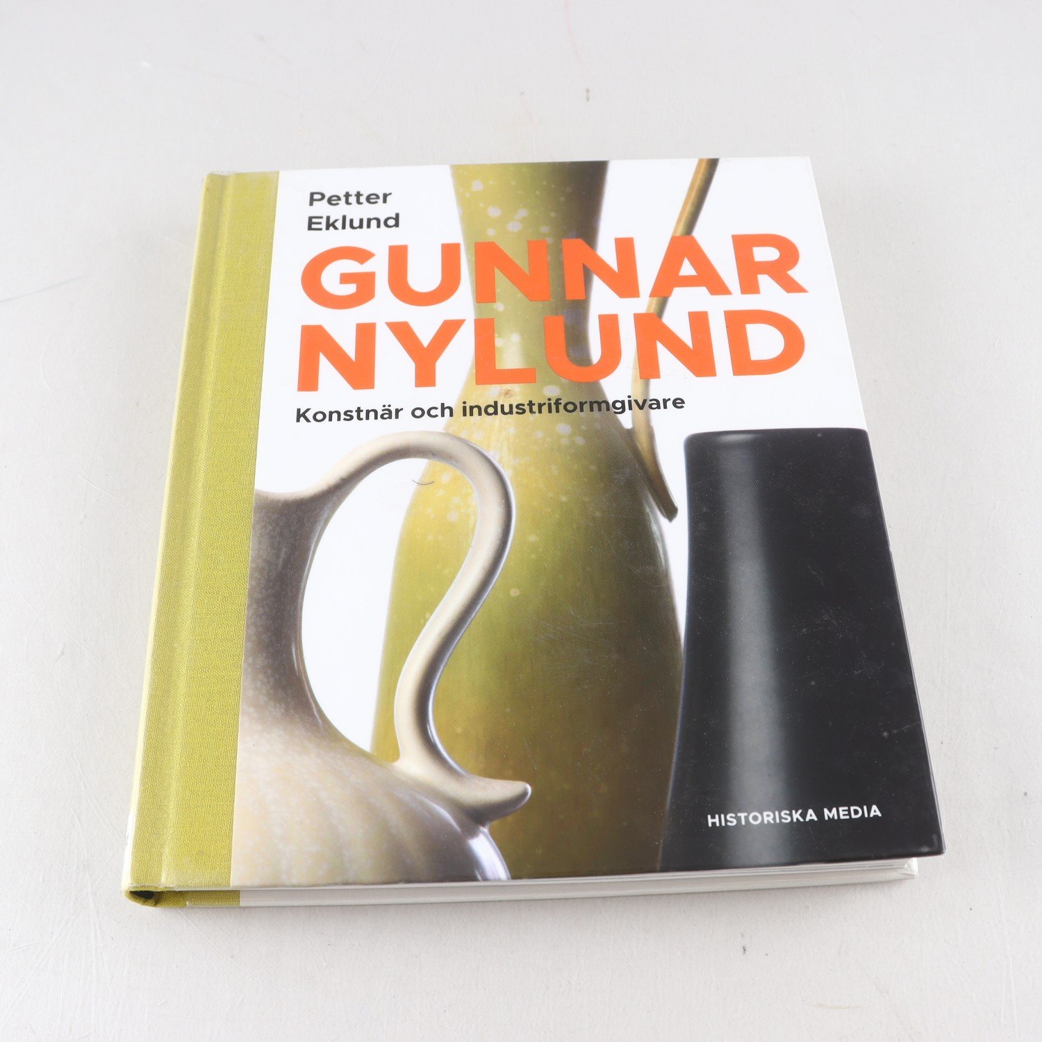 Gunnar Nylund: Konstnär och industriformgivare