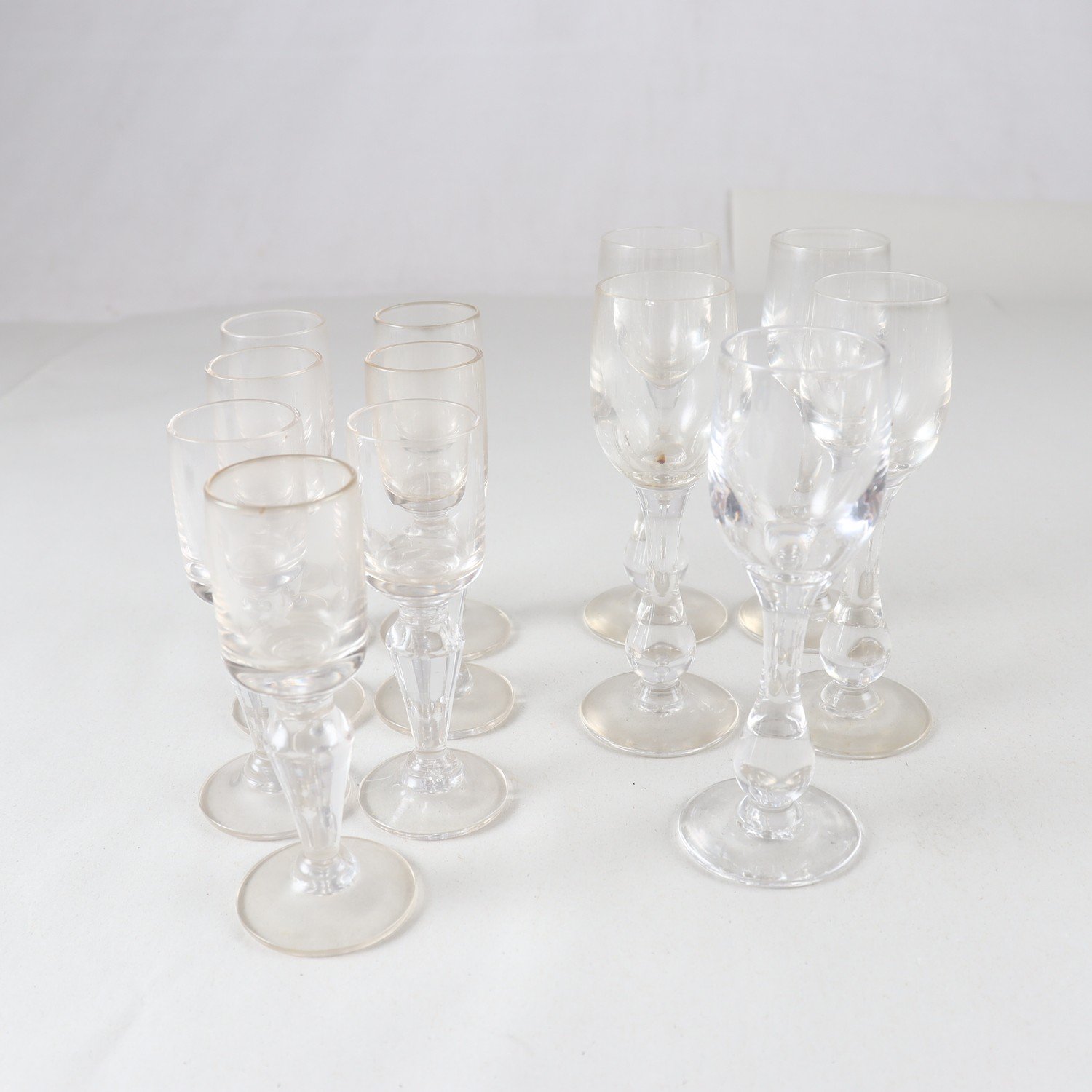 Glas, ”Dragon”, Bertil Vallien, Boda, 12 st. Samfraktas ej