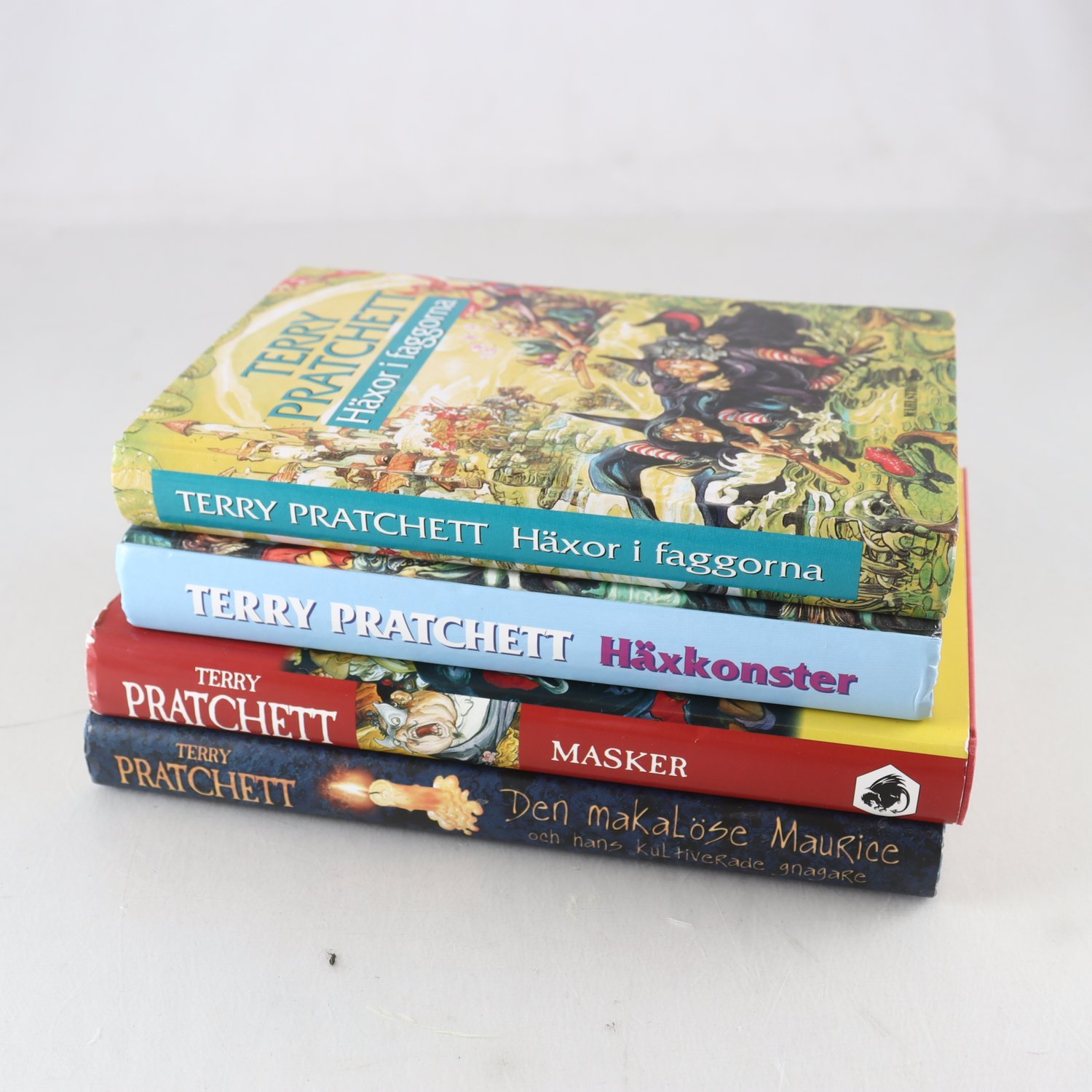 Terry Pratchett, bokpaket med 4 volymer