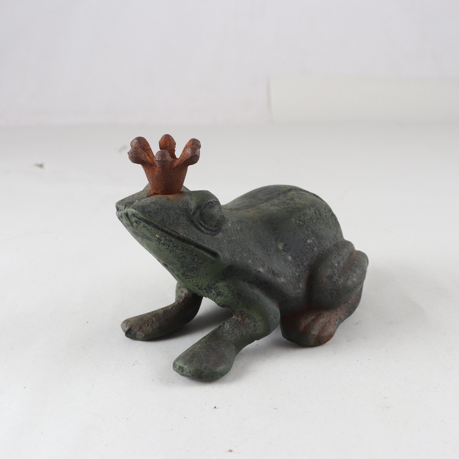 Figurin, grodprins, gjutjärn