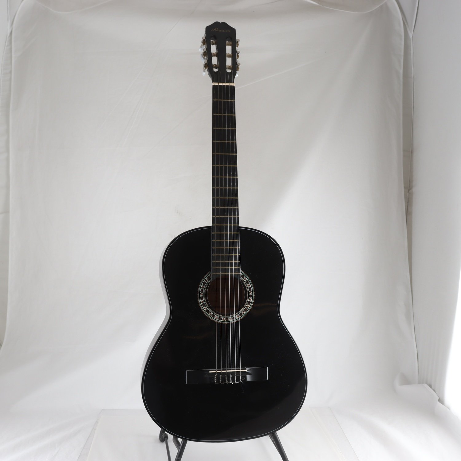 Akustisk Gitarr, Akustica. Endast avhämtning.