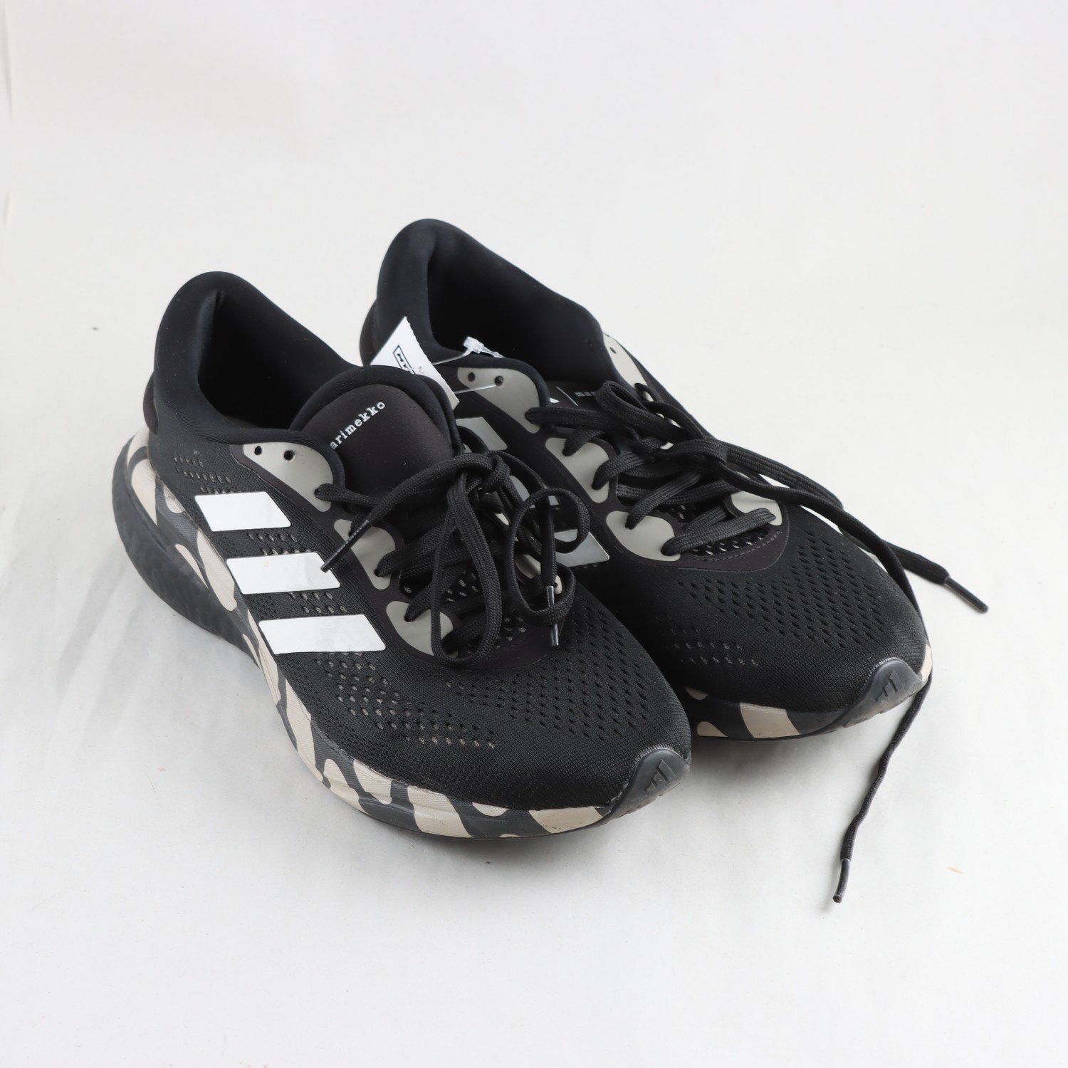 Löparskor, Adidas x Marimekko, supernova, stl. 45 1/3