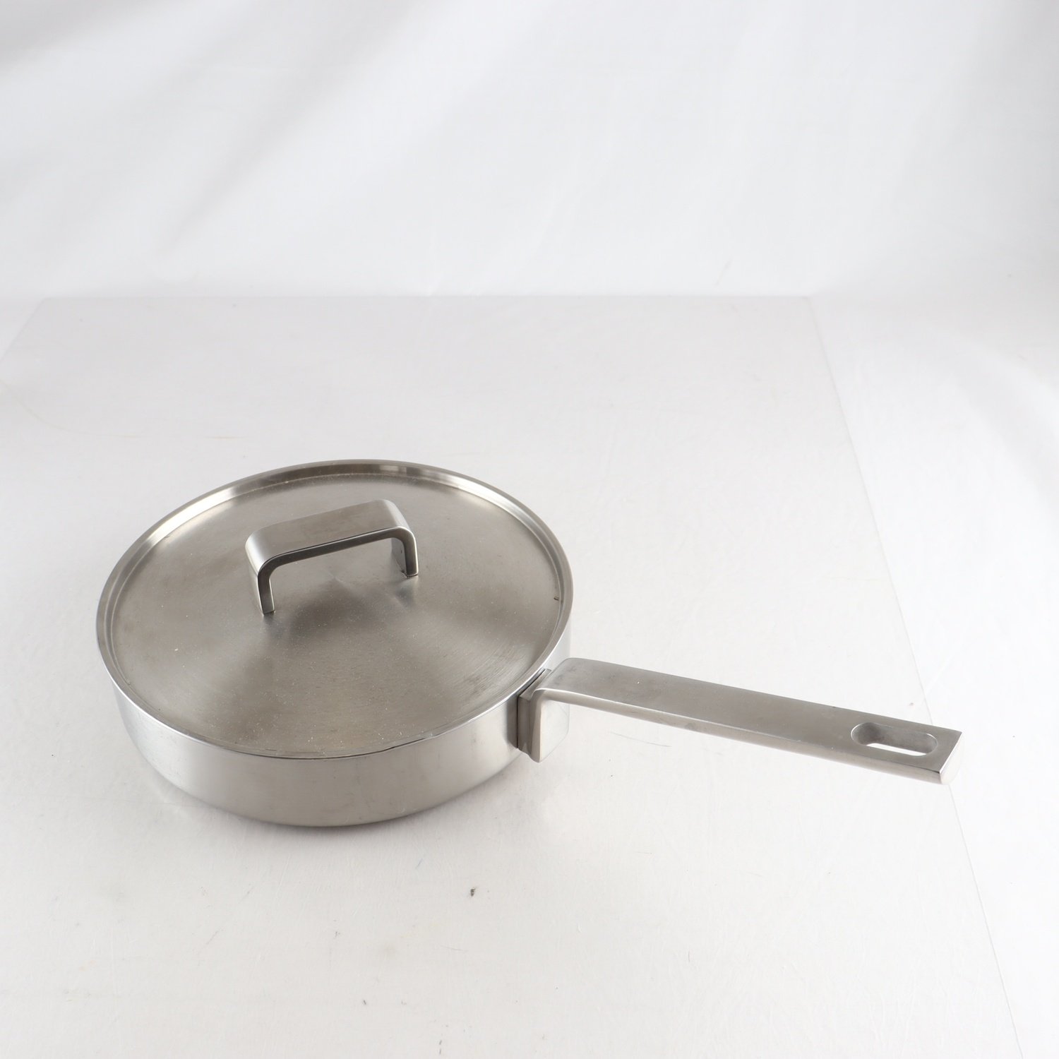 Traktörpanna, Tools, Björn Dahlström, Iittala. Samfraktas ej.