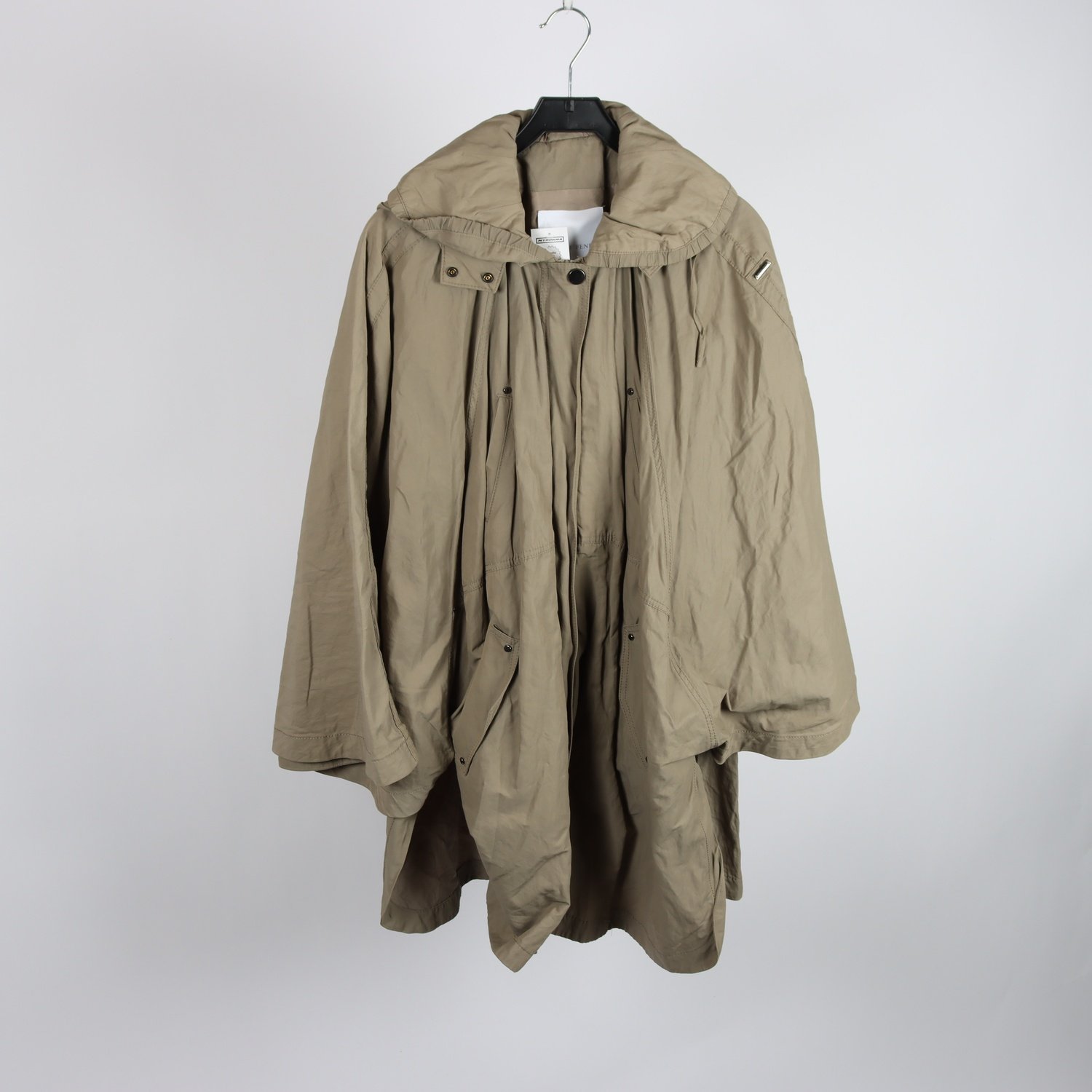 Kappa/poncho, Erick Fent, beige, stl. 42.