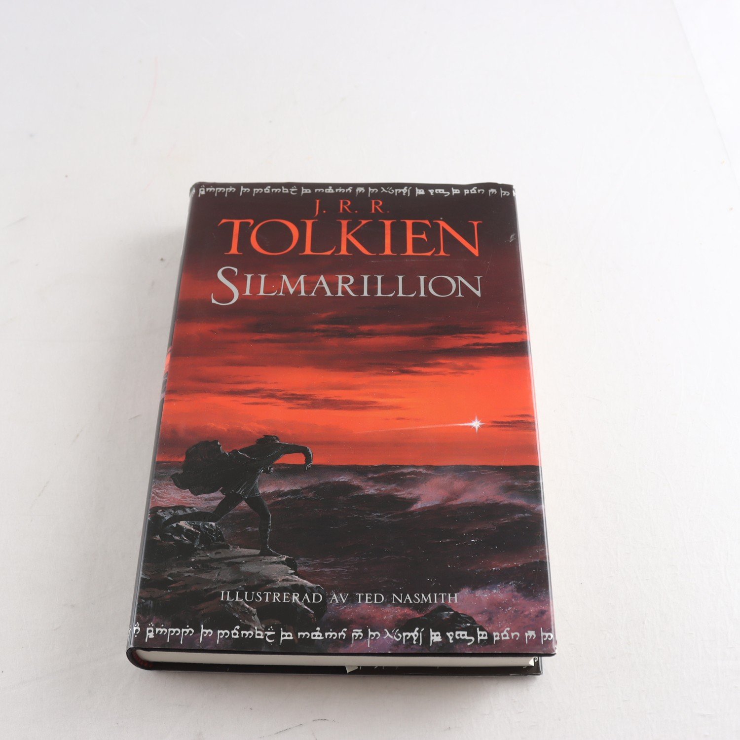 J.R.R. Tolkien, Silmarillion, illustrerad av Ted Nasmith