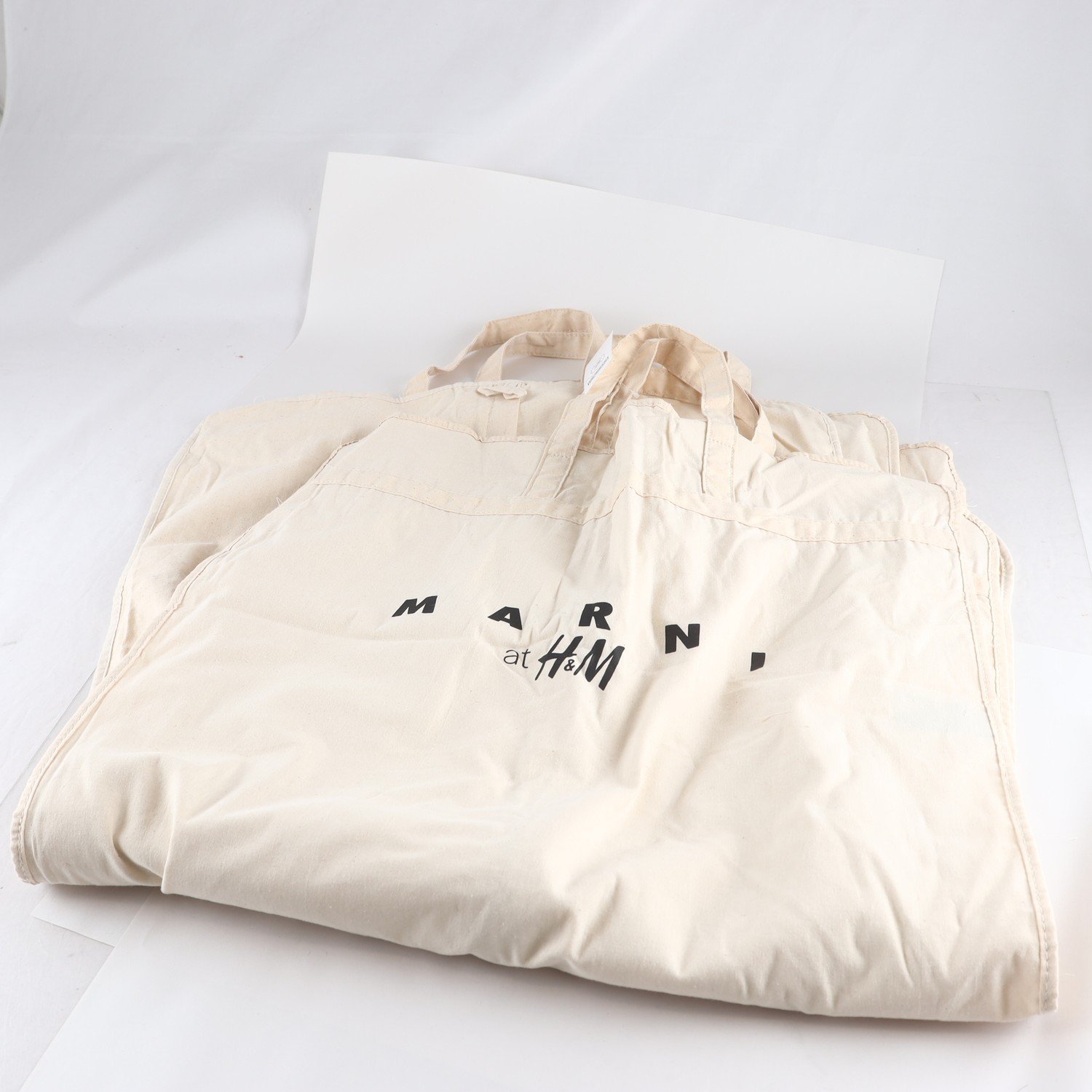 Kostympåse / Klädöverdrag, Marni x H&M, 3 st