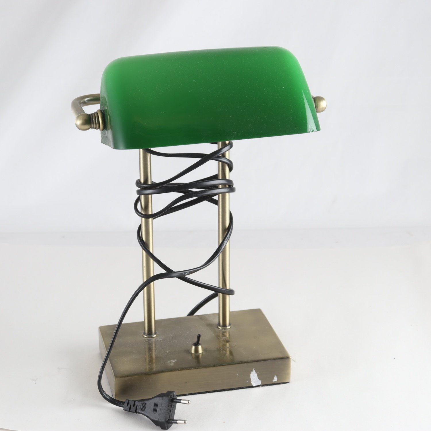 Lampa, Glas, Metall. Samfraktas ej.