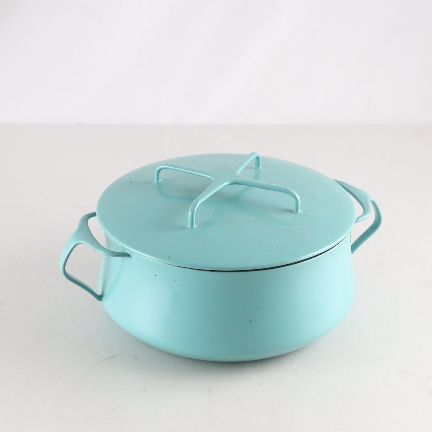 Gryta, Jens Quistgaard, Dansk design. Samfraktas ej.