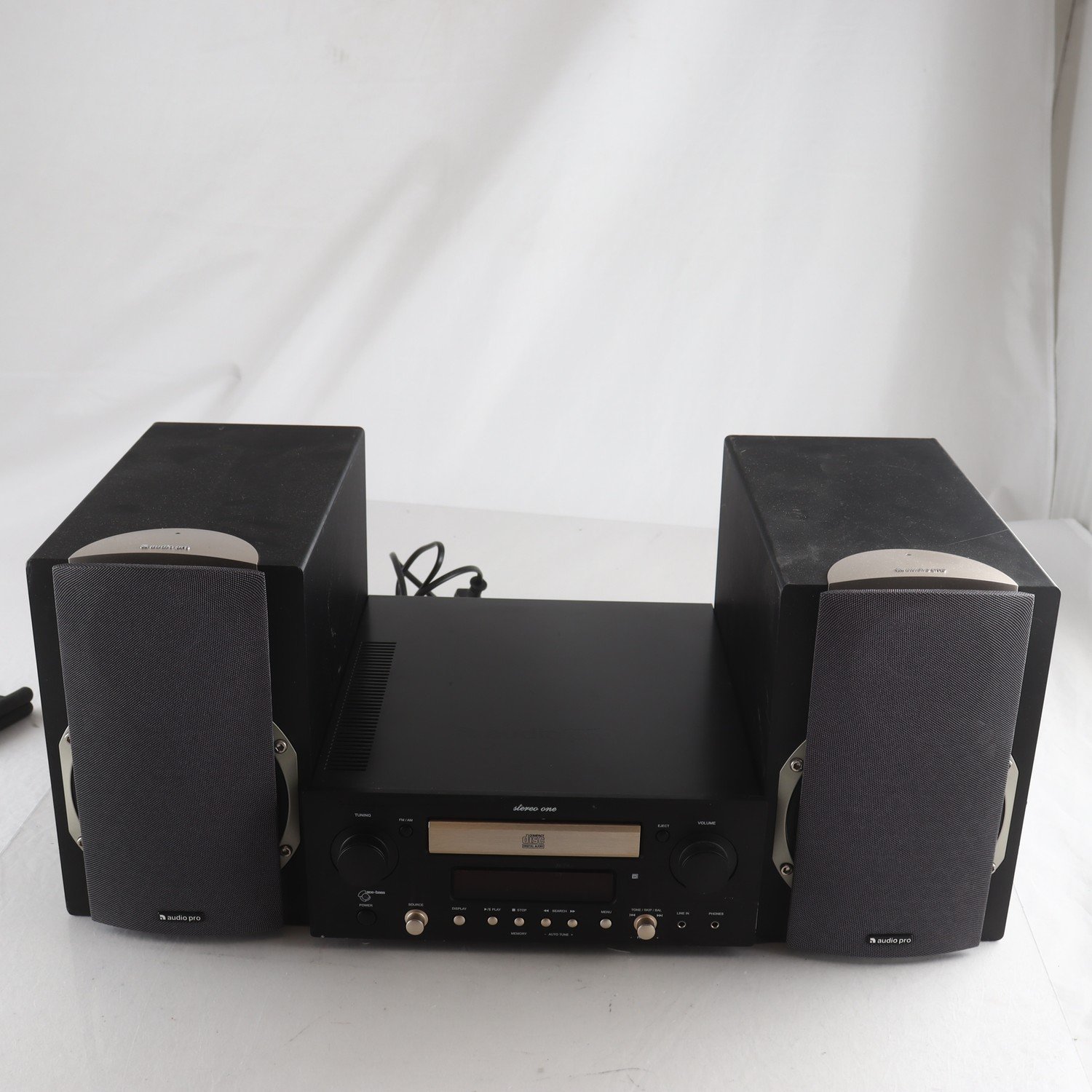 Stereo med högtalare, Audio-Pro. Endast avhämtning.