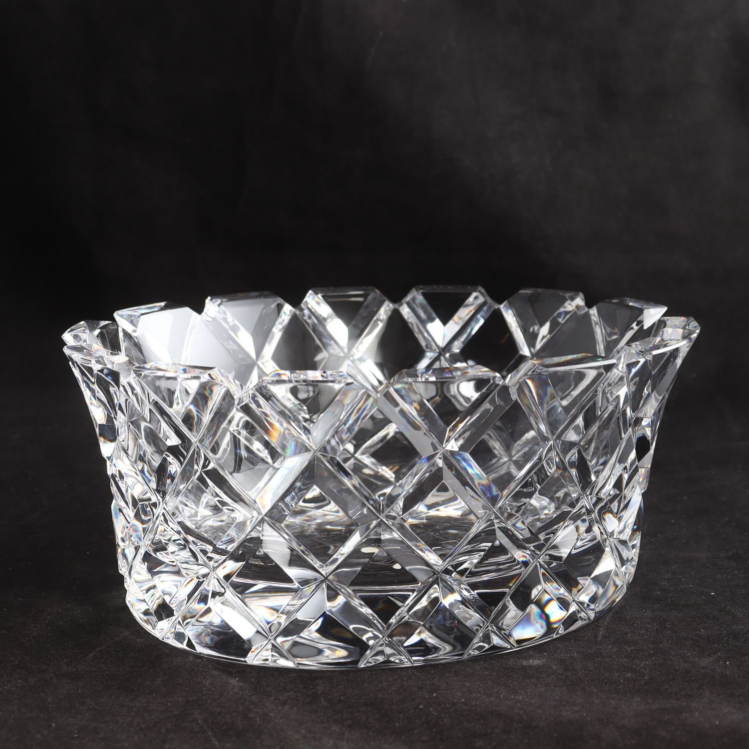 Glasskål, Sofiero, Gunnar Cyrén, Orrefors, signerad. Samfraktas ej.