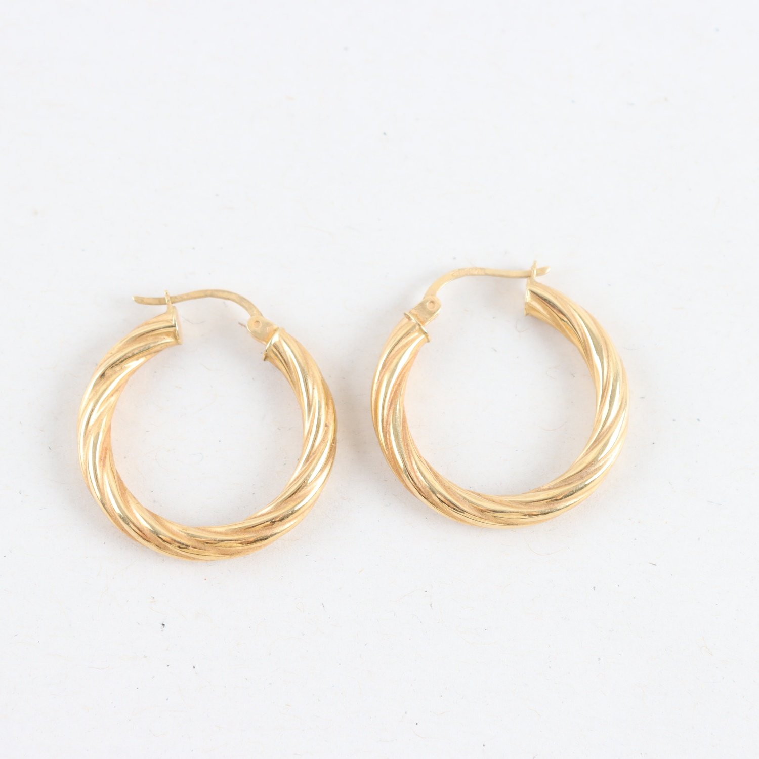 Örhängen, Guld 18k, Vikt: 2,7g