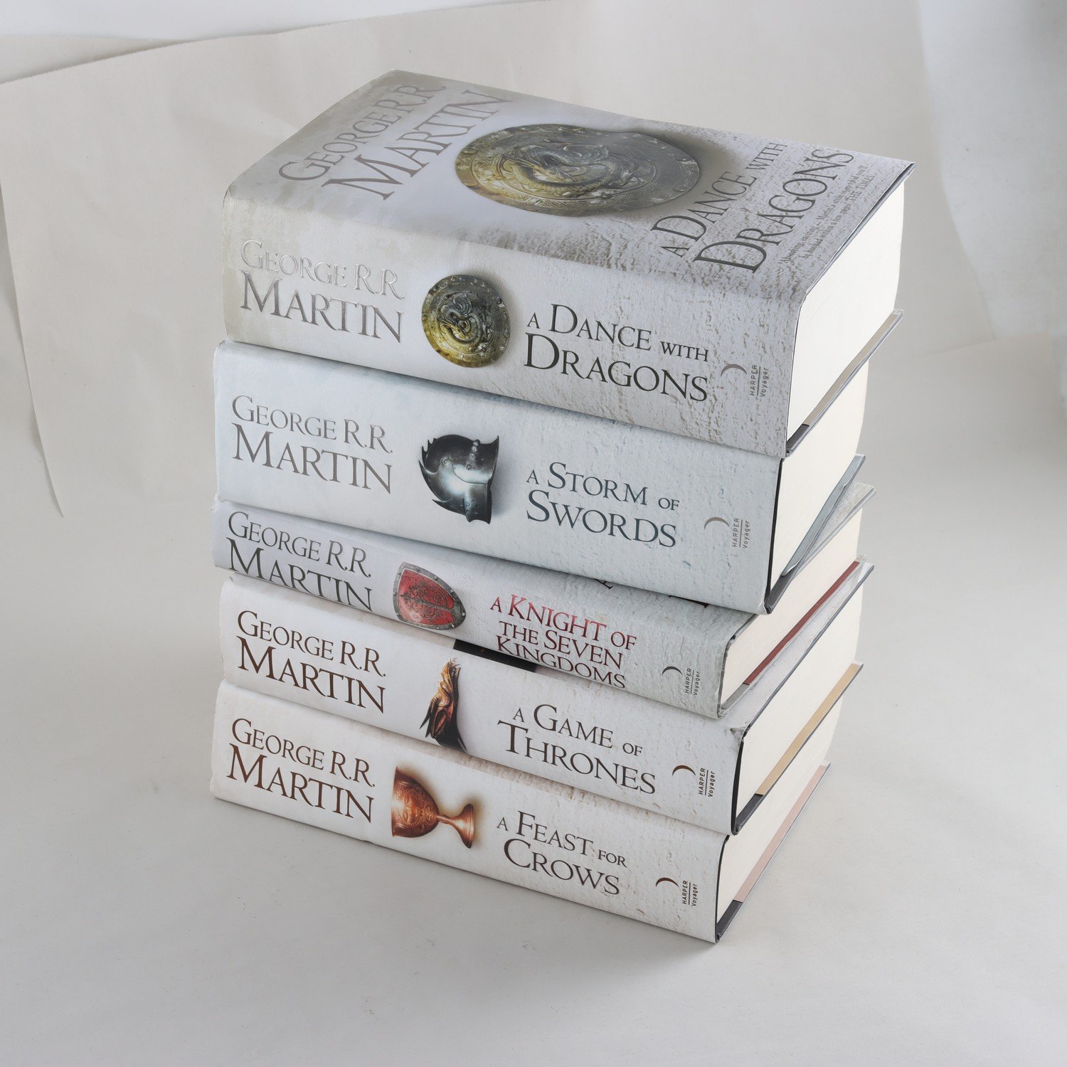 George R.R. Martin, A Game of Thrones, 5 vol. samfraktas ej