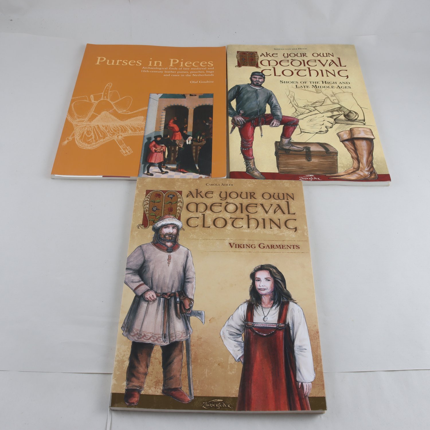 Make Your Own Medieval Clothing, 2 vol. + Purses in Pieces