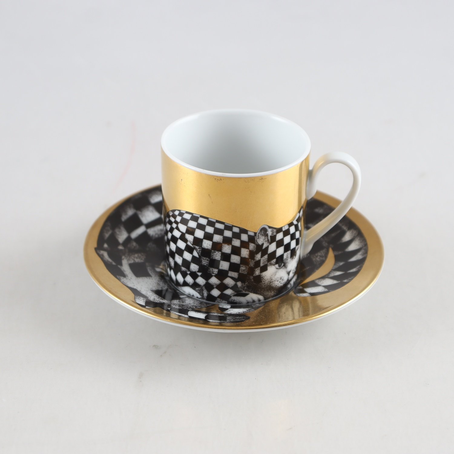 Espressokopp med fat, High Fidelity, Piero Fornasetti