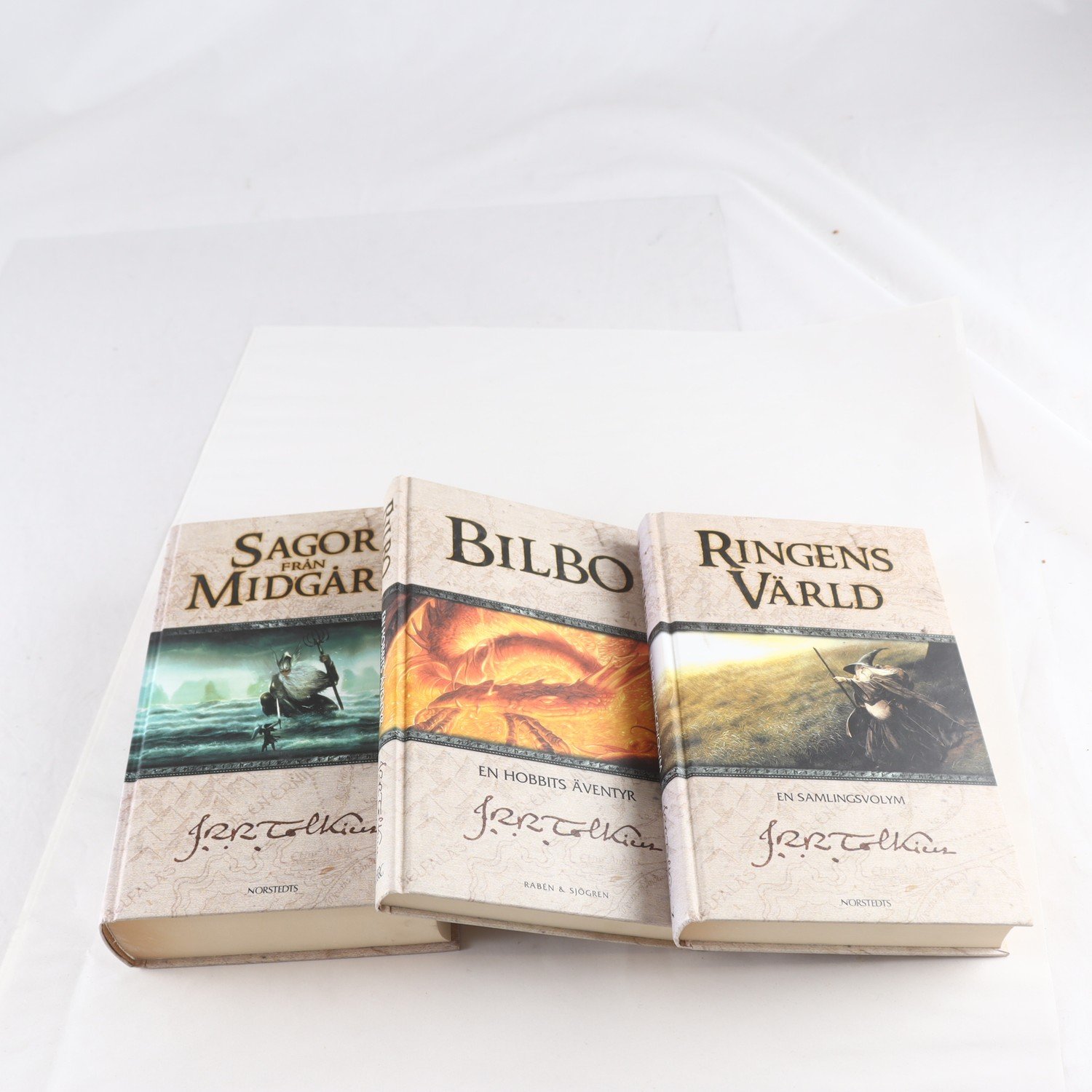 J.R.R. Tolkien, Sagor från Midgård, Bilbo & Ringens värld