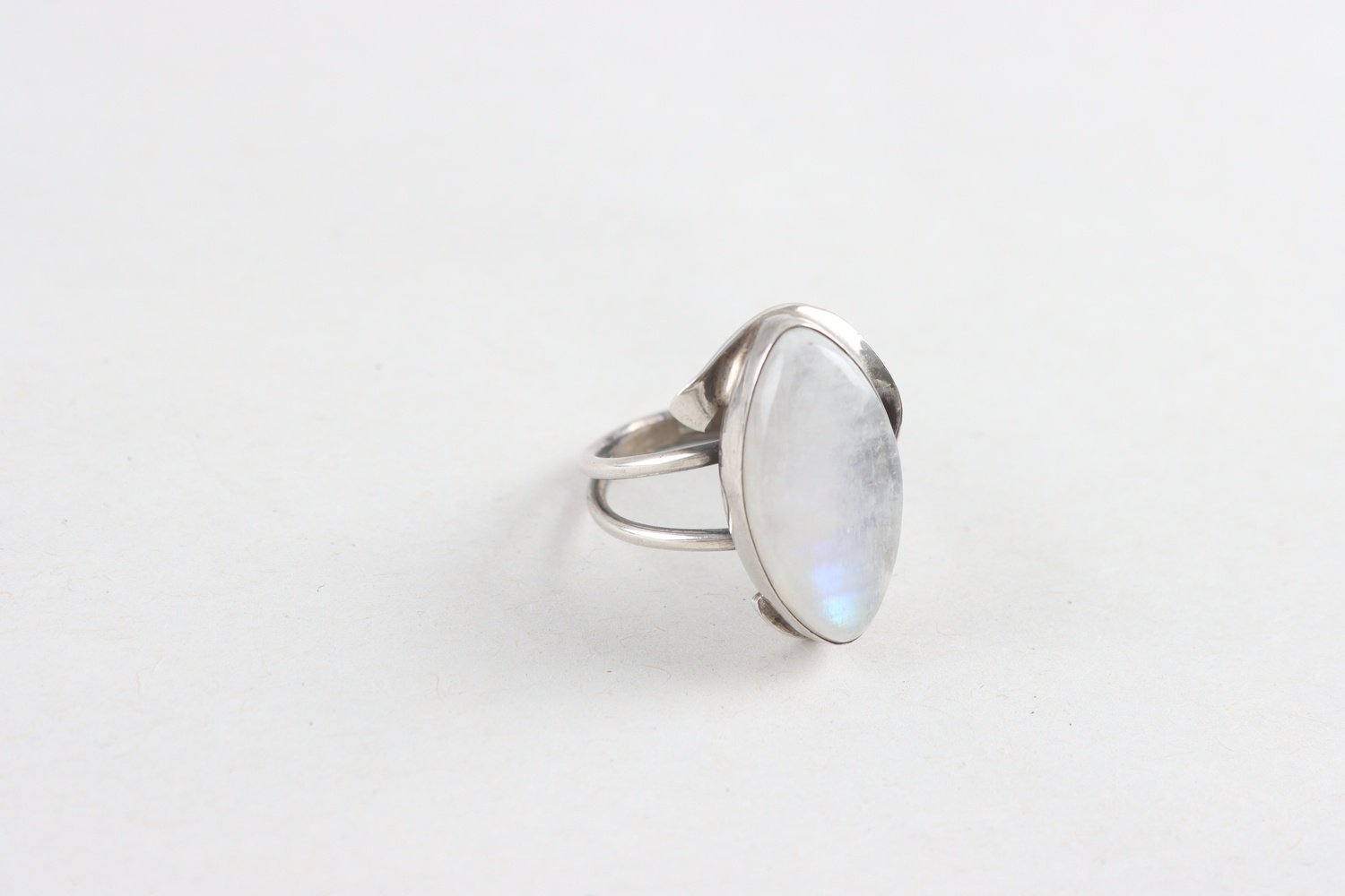 Ring, silver 925, månsten, brv: 6,6g