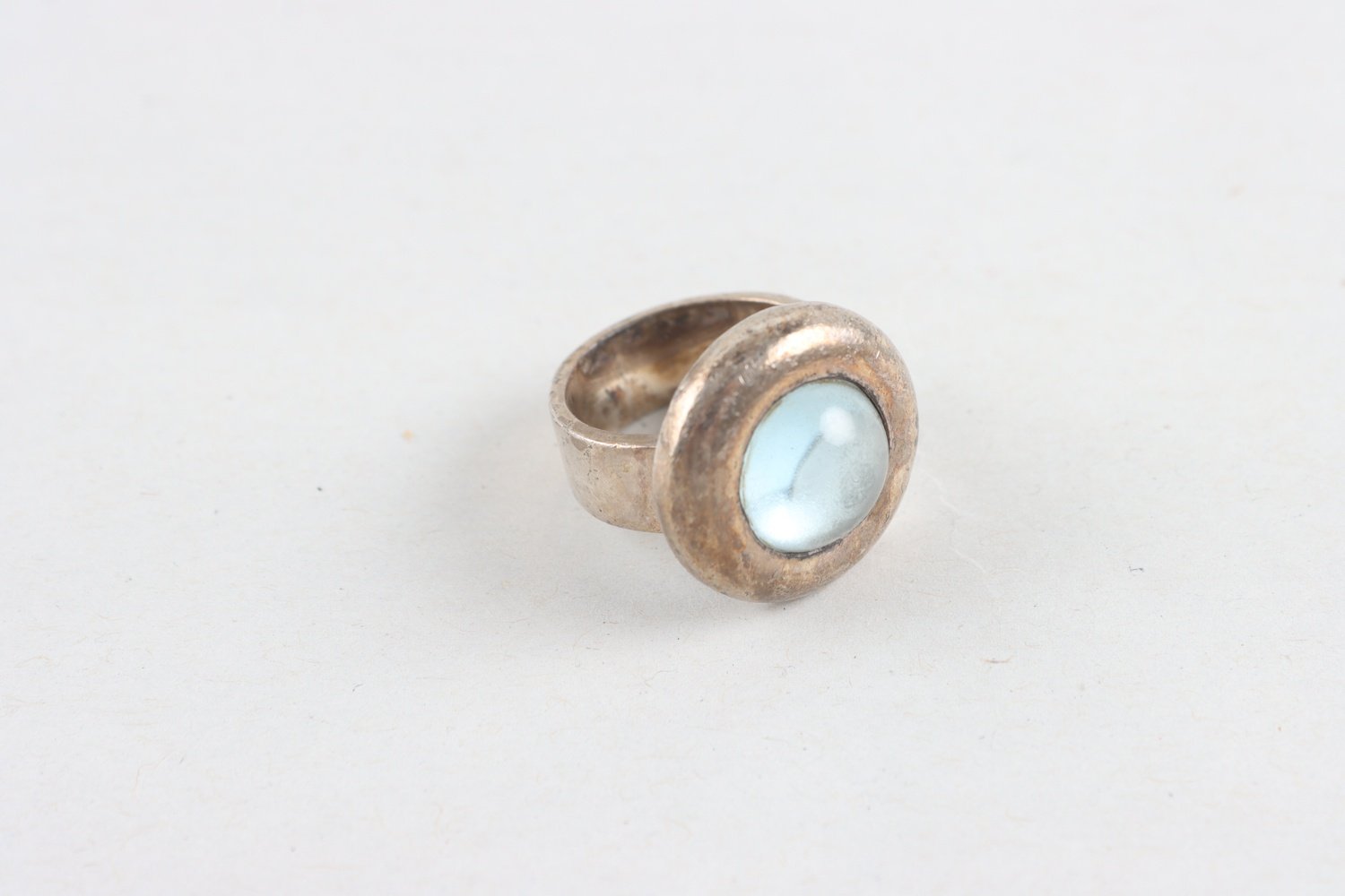 Ring, silver 925, ljusblå sten, brv: 12,2g