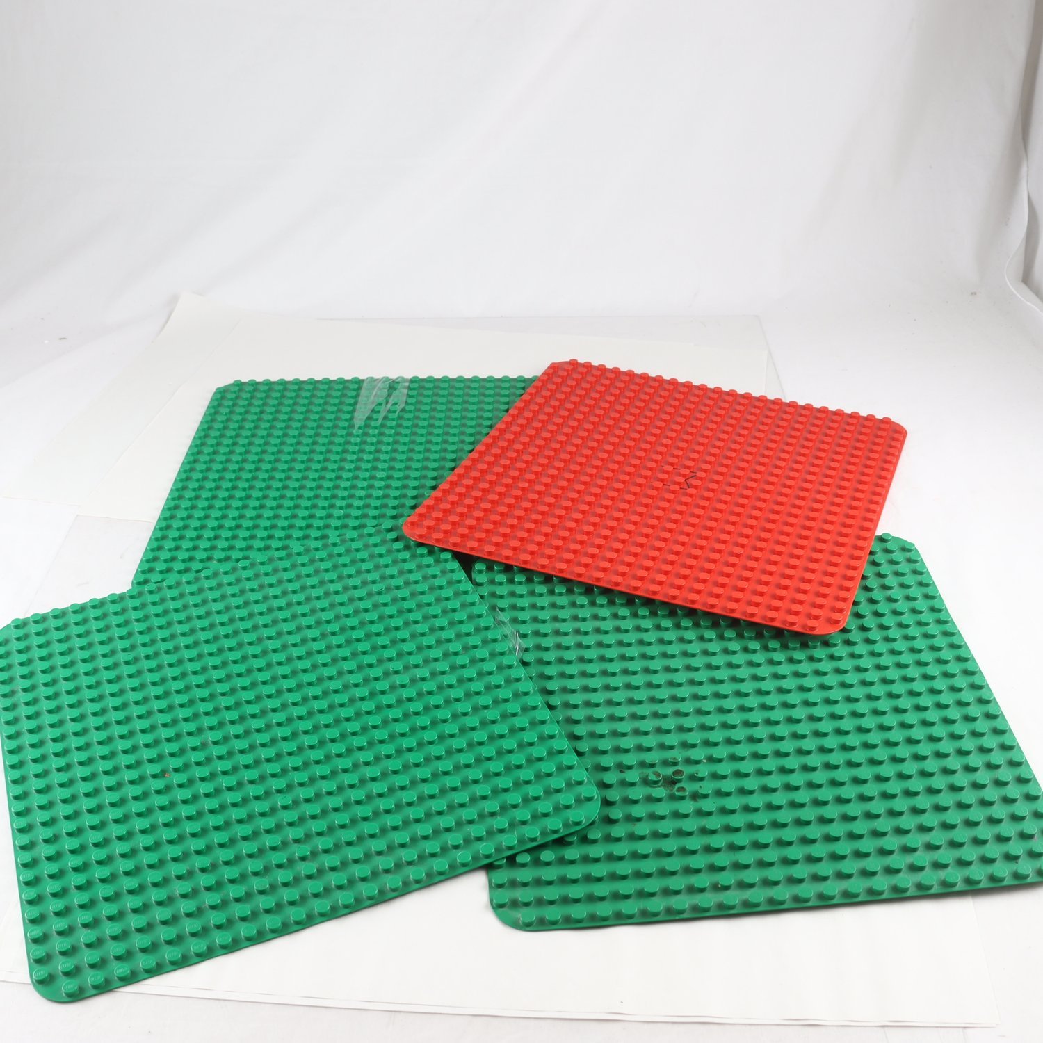 Lego, Duplo plattor, 4st. Samfraktas ej.