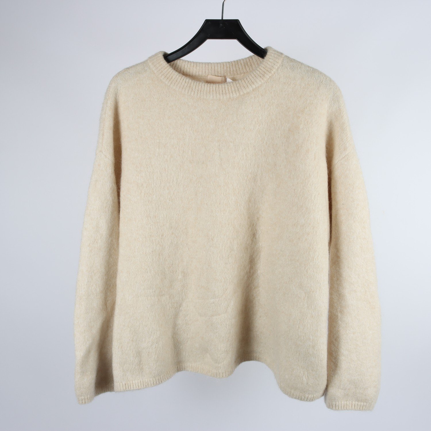 Tröja, H&M, benvit, ull, mohair, stl. M.