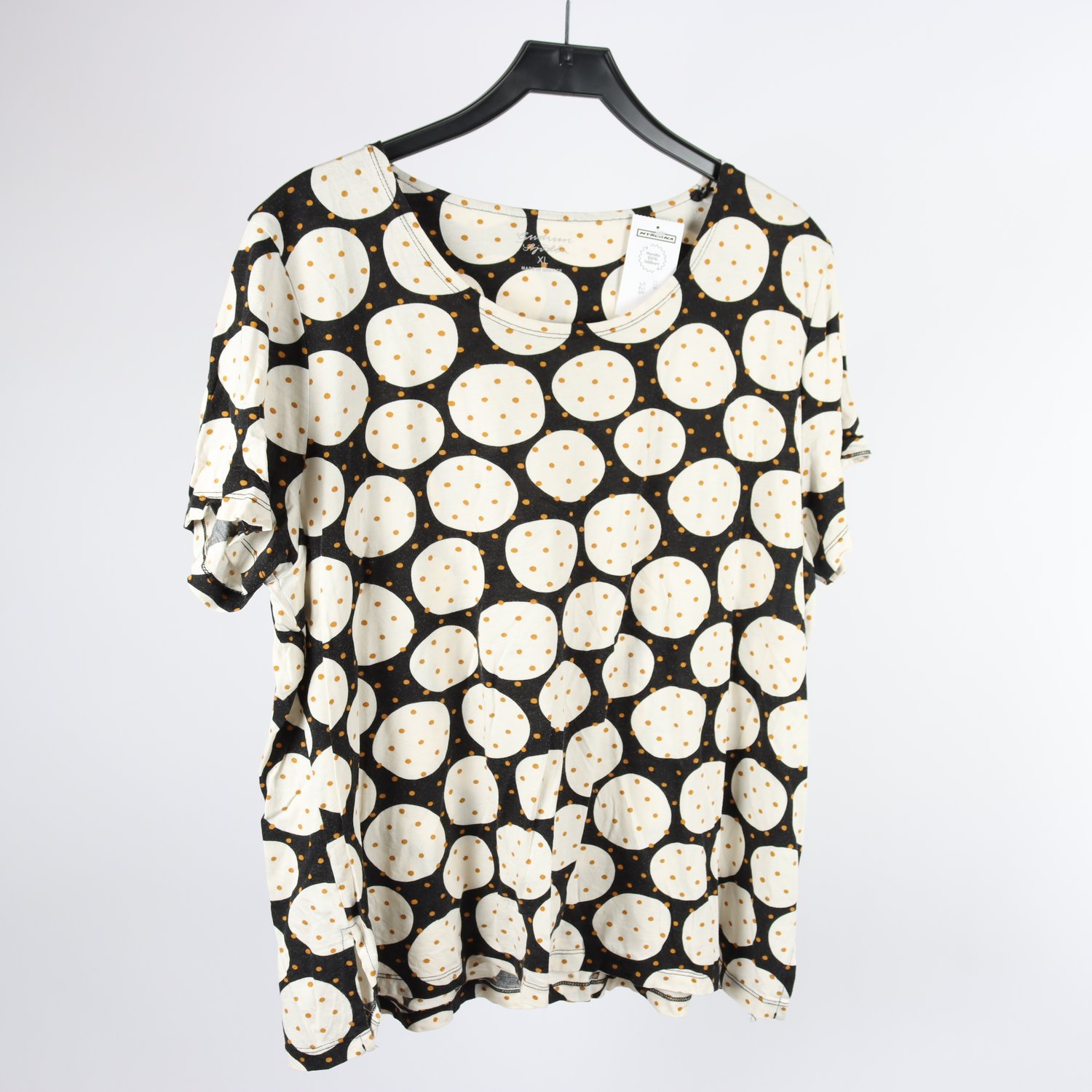 Tröja, Gudrun Sjödén, vit, svart, stl. XL.