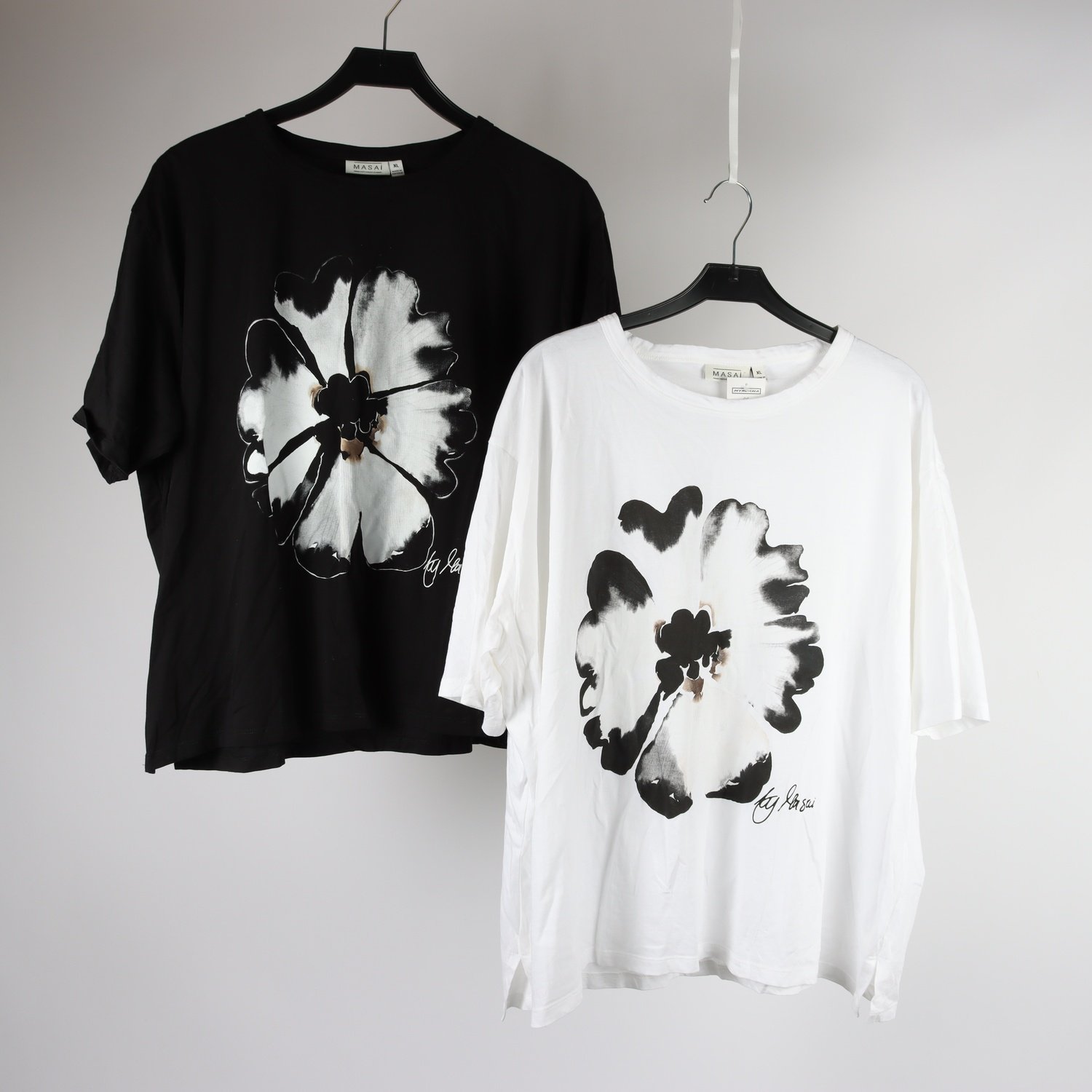 Tröja, 2-pack, Masai, svart, vit, stl. XL.