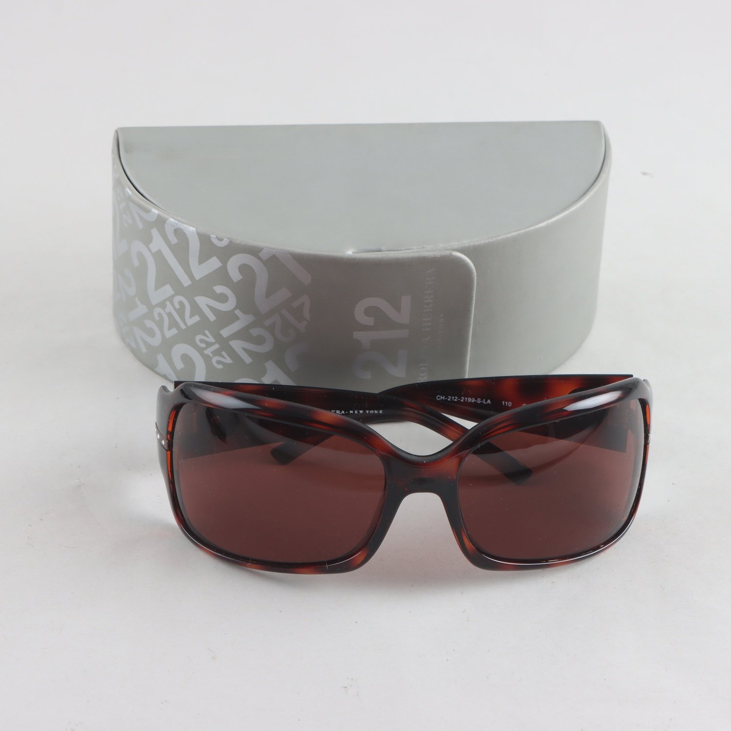 Solglasögon, acetat, Carolina Herrera