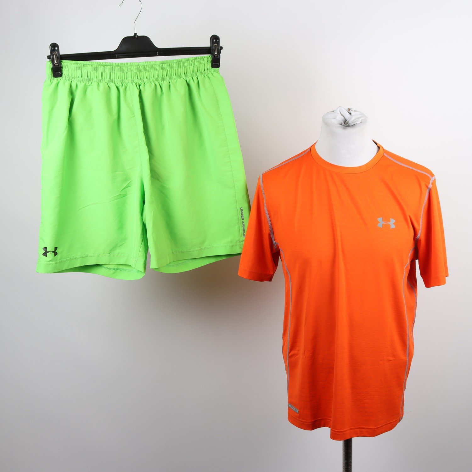 Träningskläder, Under Armour, Orange, grön, stl. L.