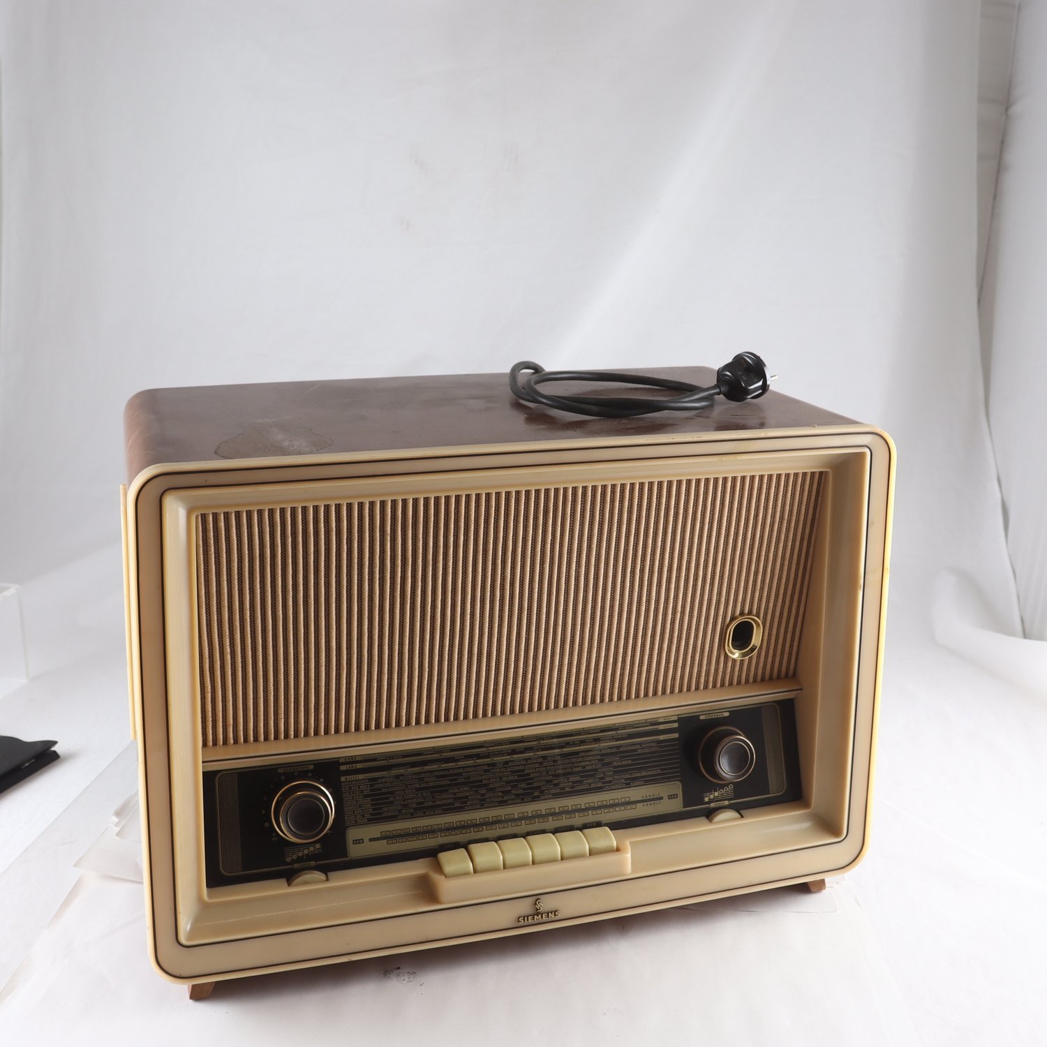 Radio, Siemens. Repobjekt. Endast avhämtning.