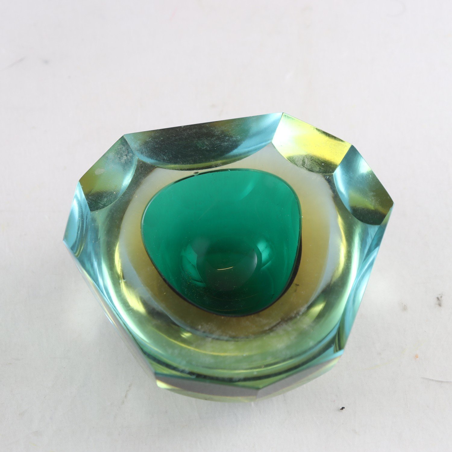 Skål, Murano, Italien