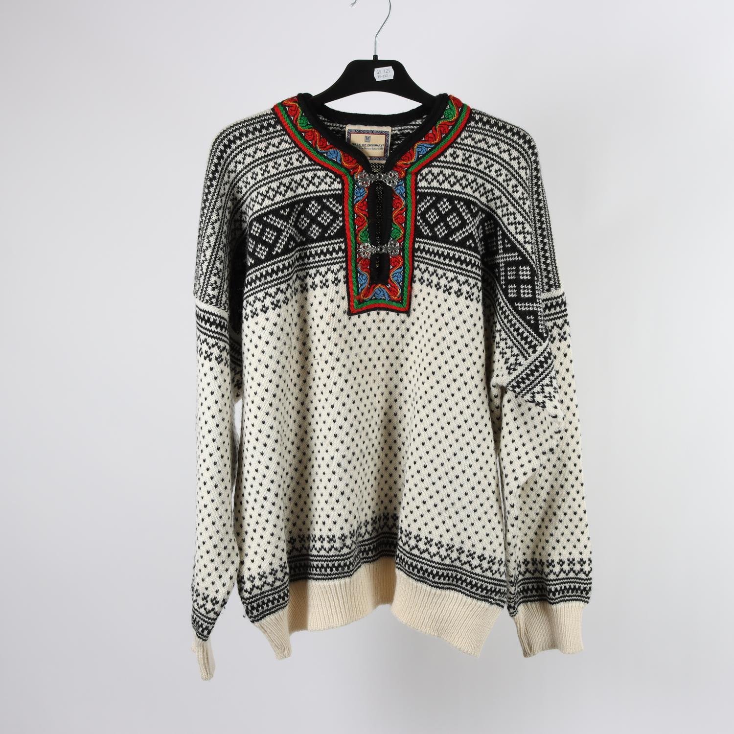 Stickad tröja, Dale of Norway, 100% ull, stl. XL
