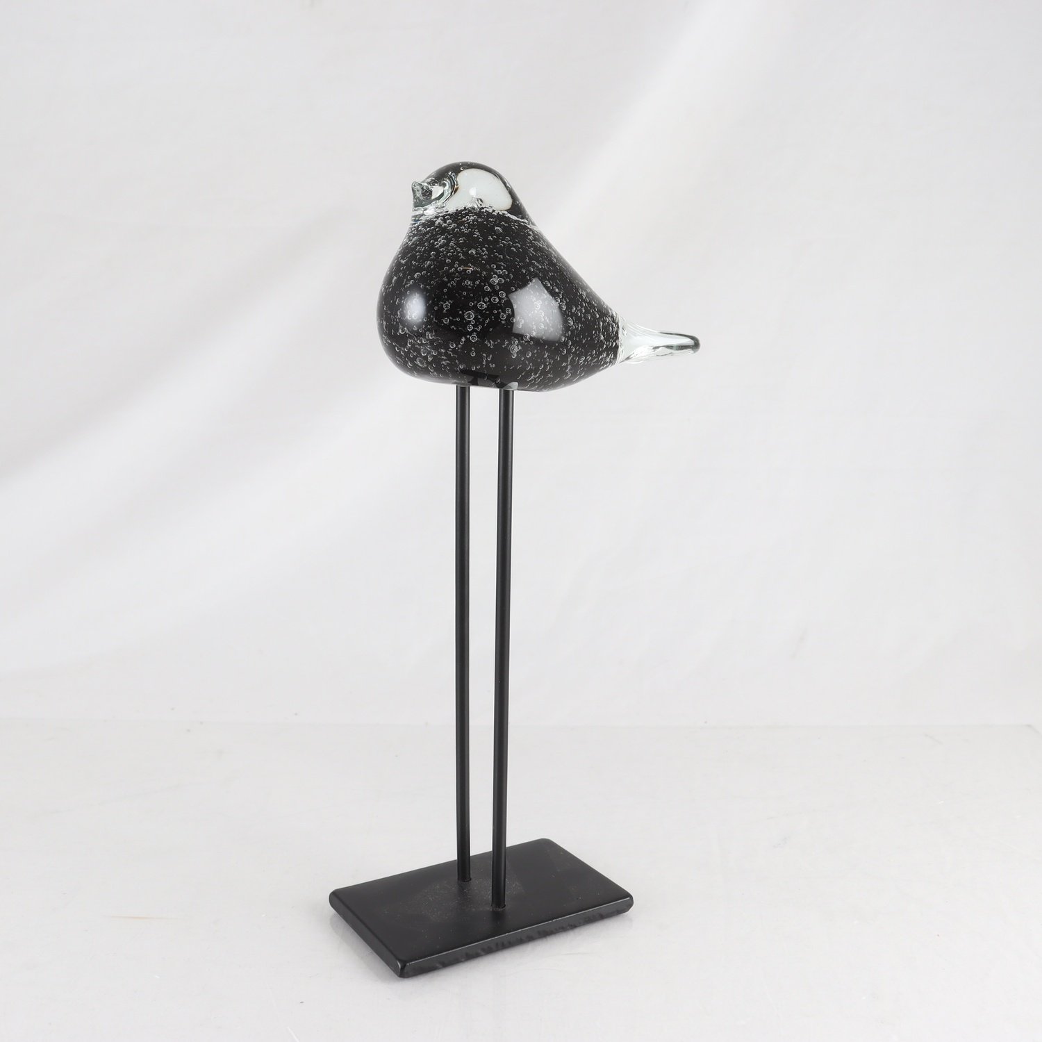 Figurin, glasfågel, metallstomme, MIO. Samfraktas ej.