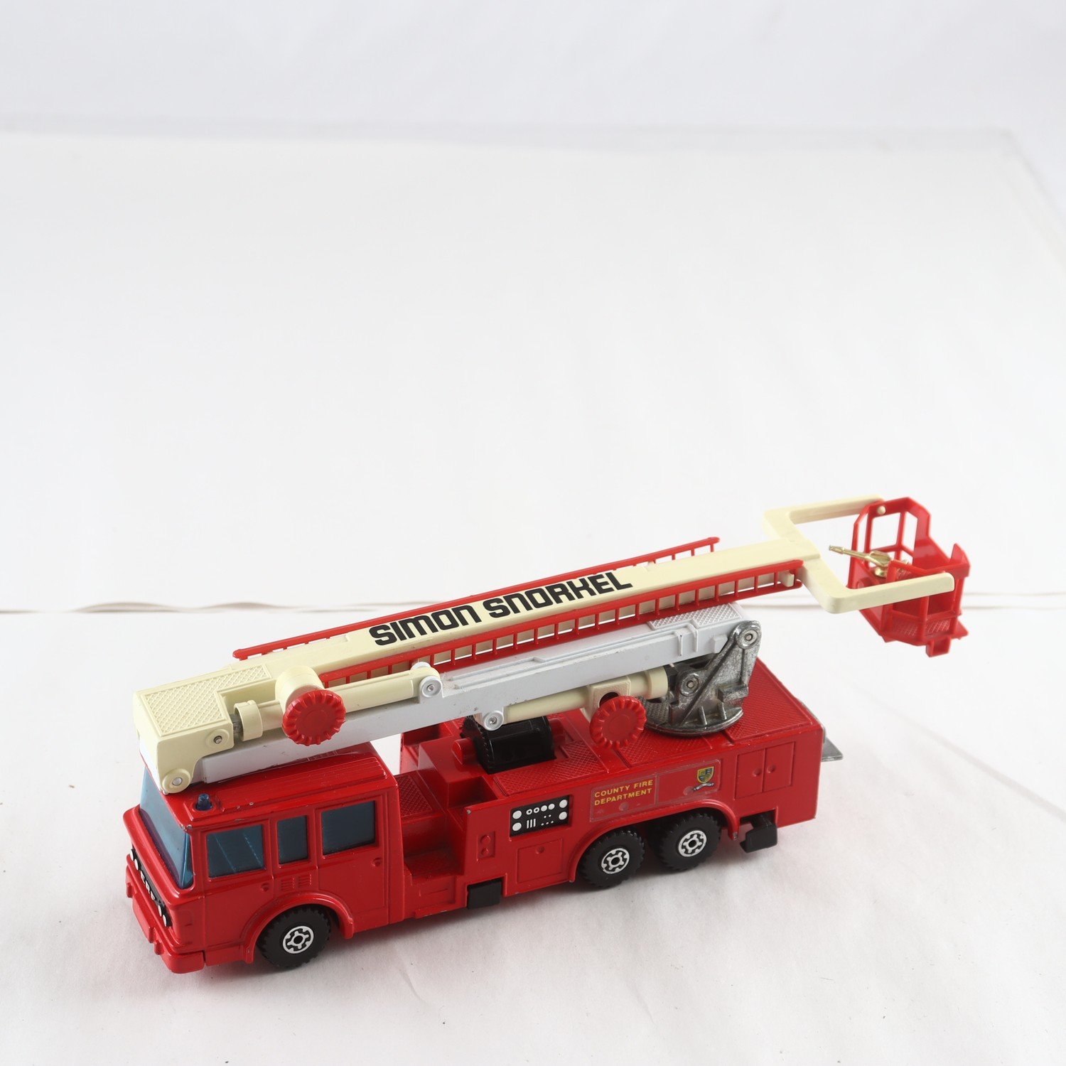 Brandbil Matchbox-simon snorkel, mekanisk stege.