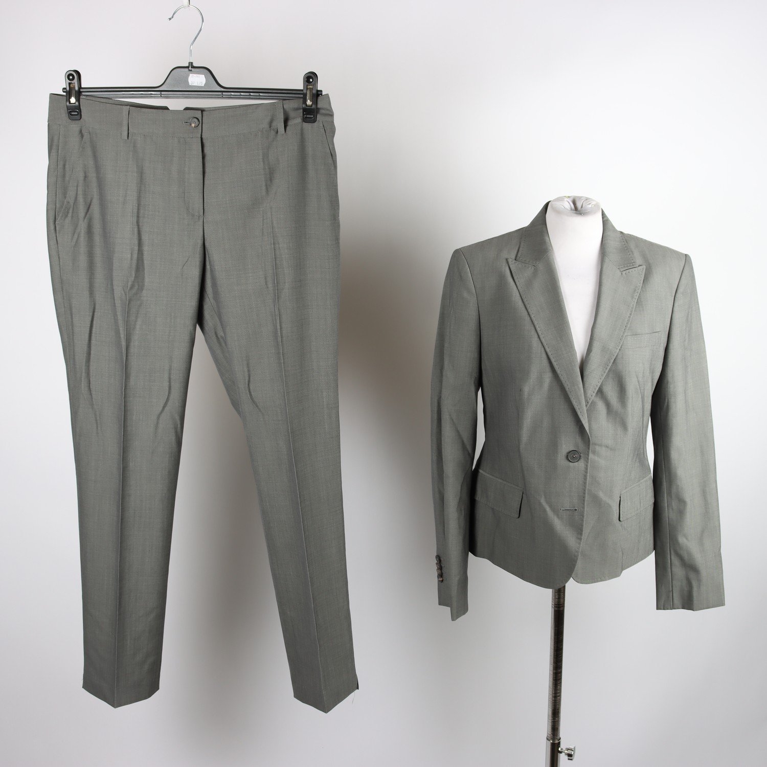 Kostym, Massimo Dutti, grå, stl. 42/32.