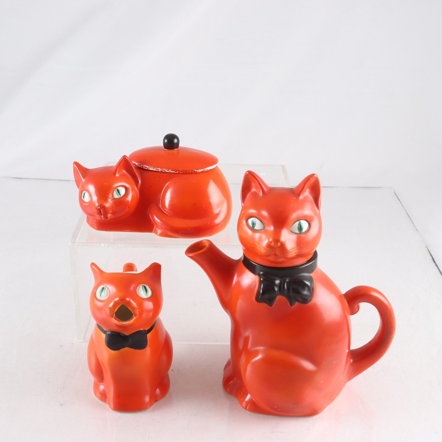 Kaffekanna, sockerskål, gräddkanna, Goebel, Tyskland, 1935-1949. Samfraktas ej.