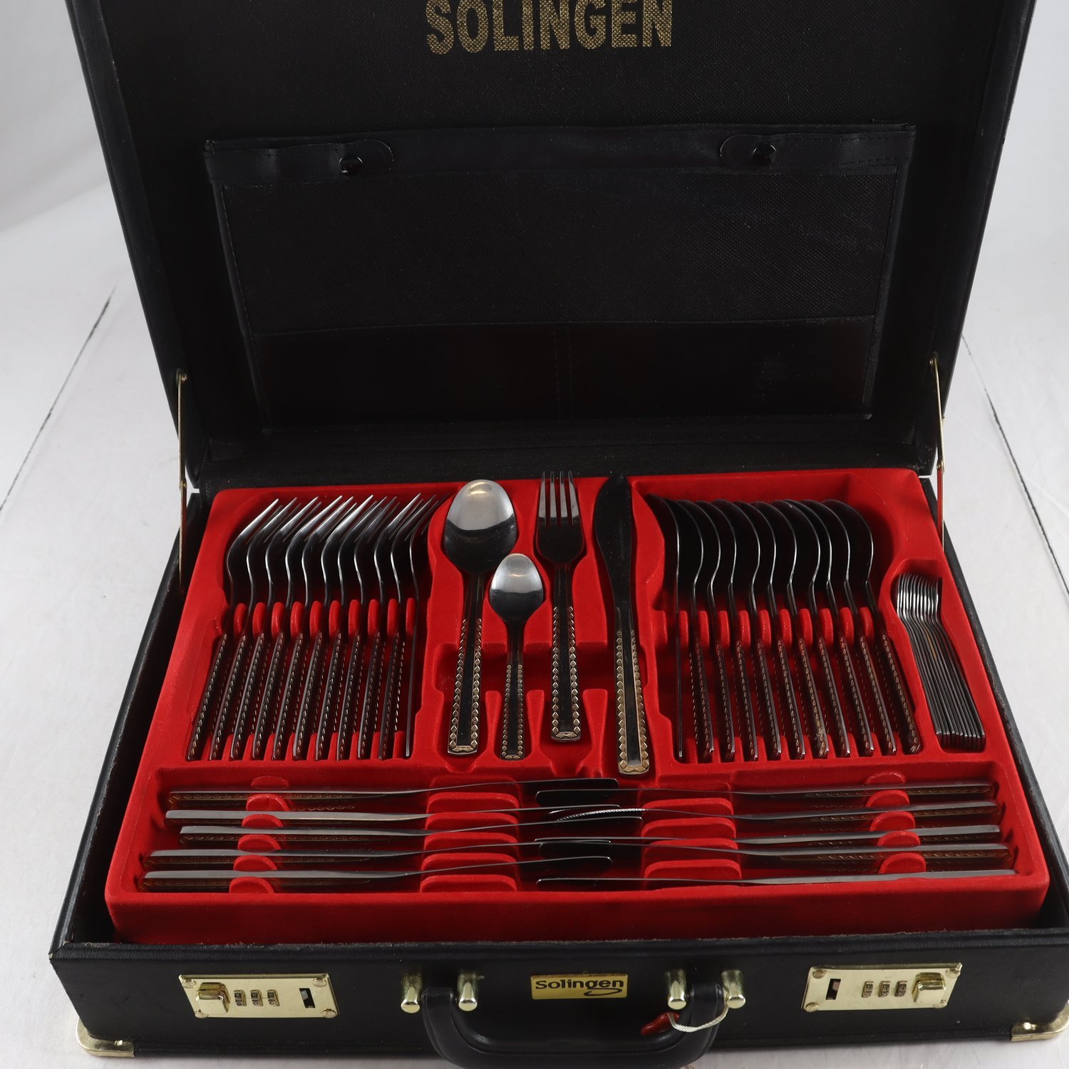 Bestickset, Solingen tyskland, 84 delar. Samfraktas ej.