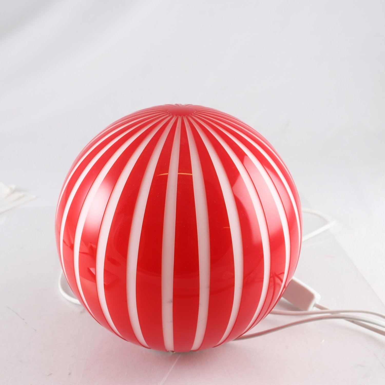 Bordslampa, Glas