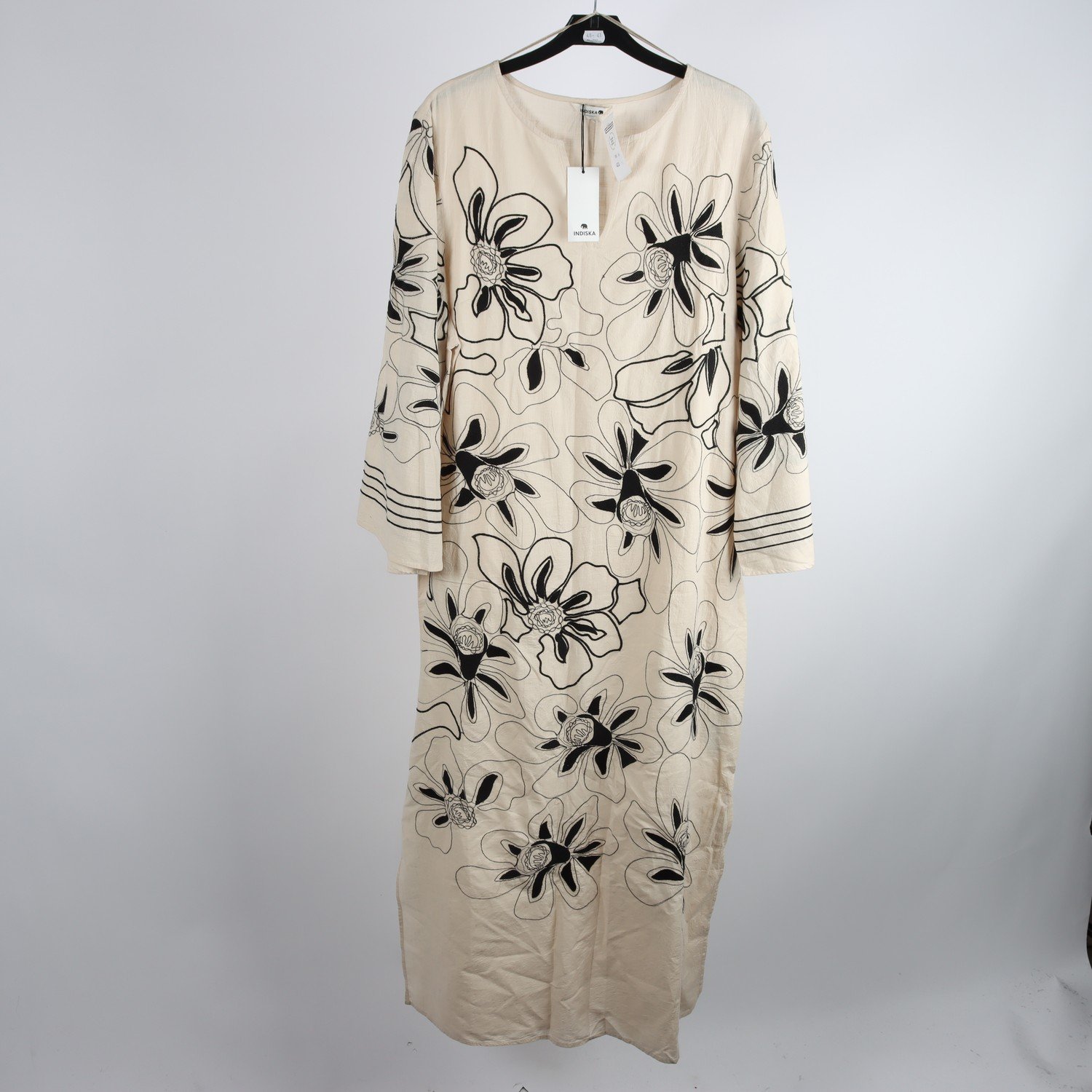 Klänning, Indiska, vit, bommig, broderi, 100% bomull, stl. M